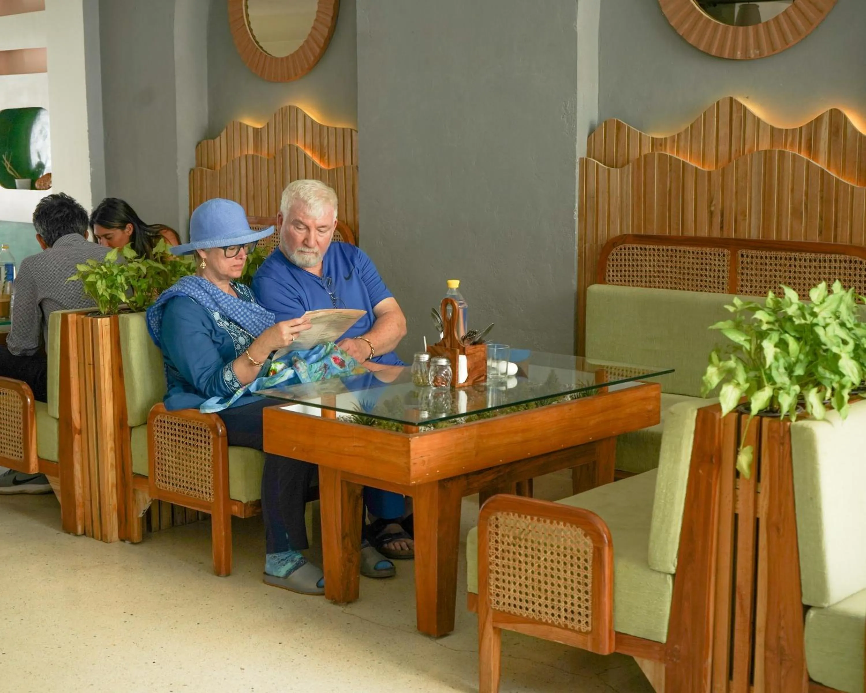 Restaurant/places to eat in Hotel Ishan - A Ganges Riverside Retreat by Salvus