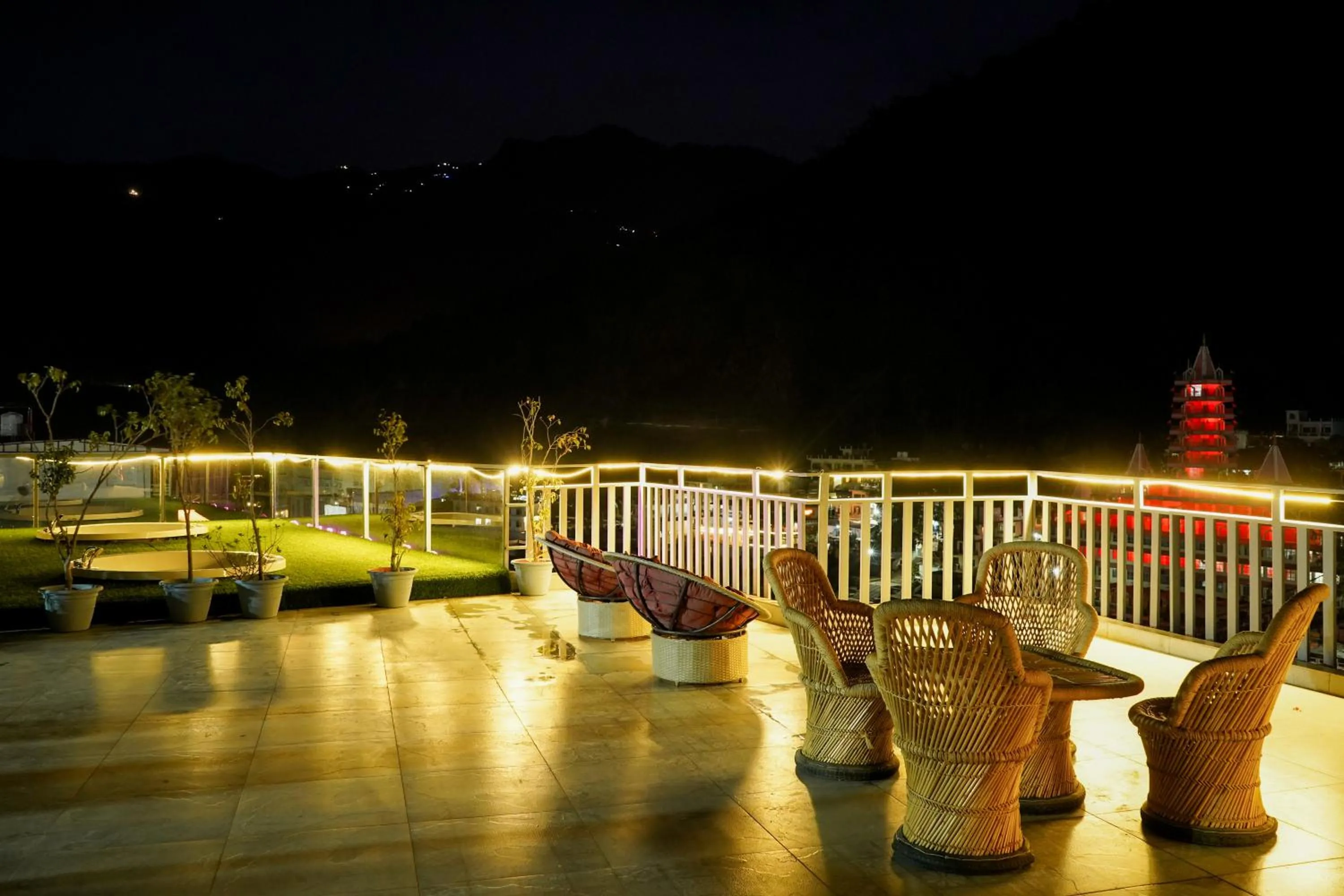 Night in Hotel Ishan - A Ganges Riverside Retreat by Salvus