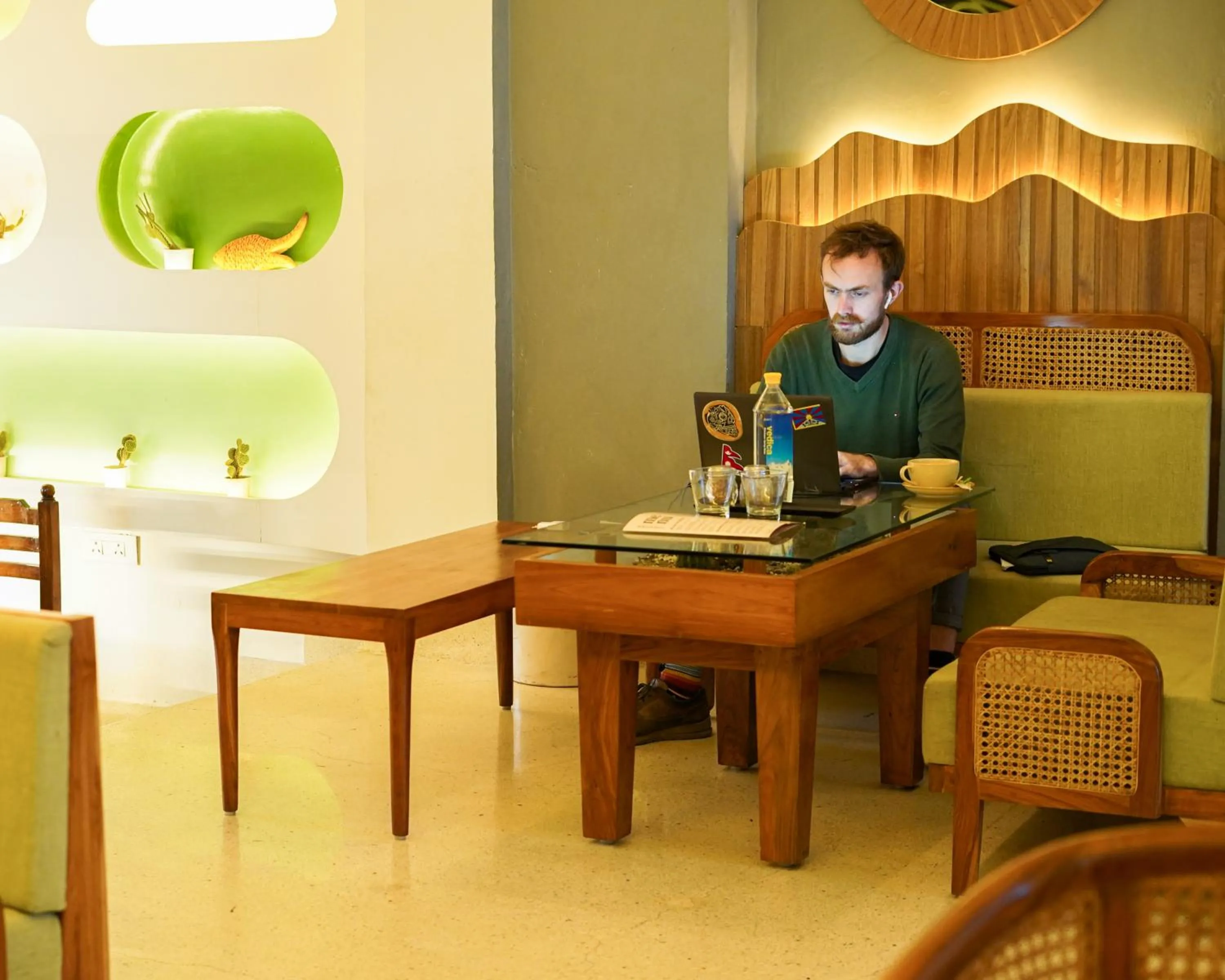 Restaurant/places to eat in Hotel Ishan - A Ganges Riverside Retreat by Salvus