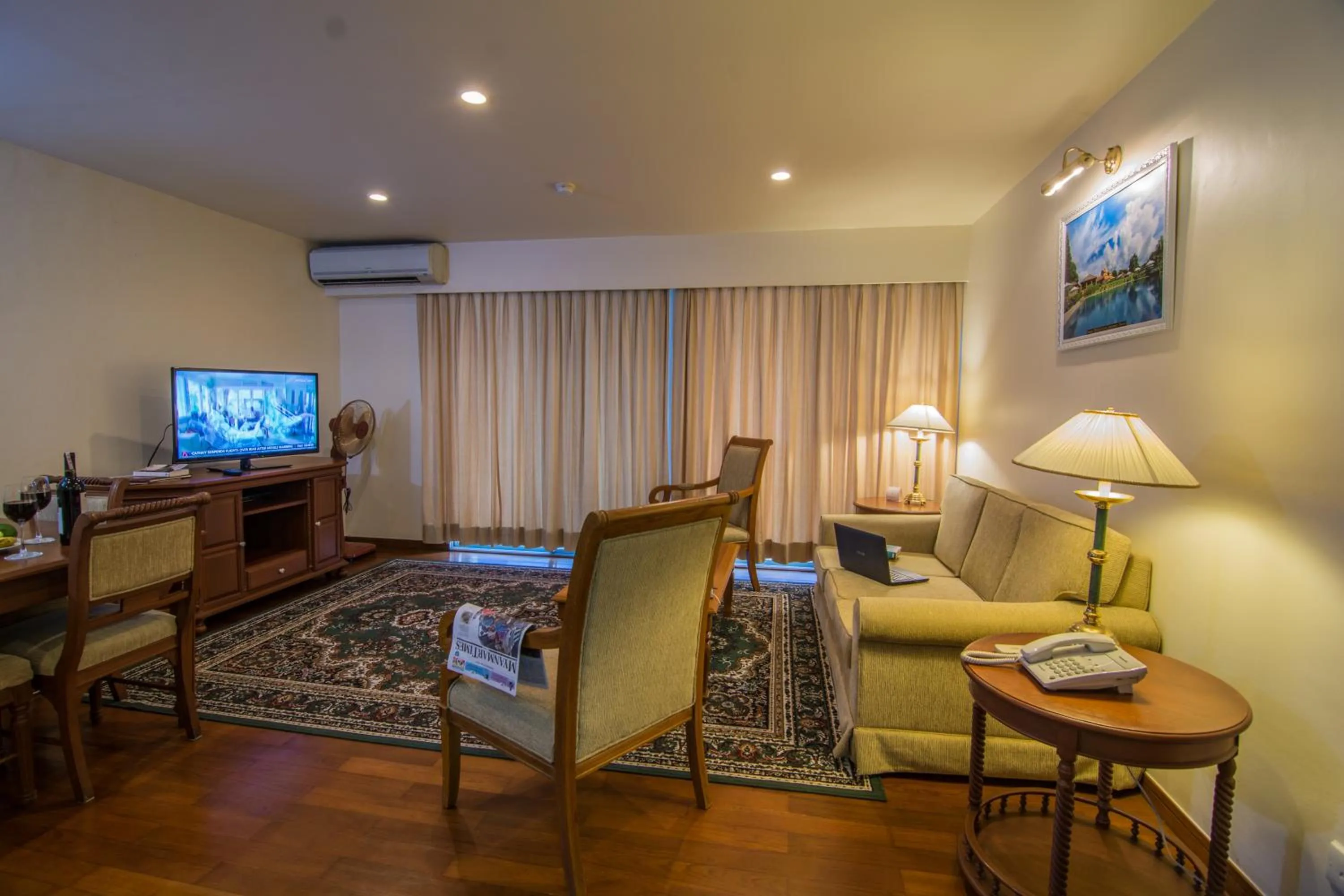 Living room, Seating Area in Sakura Residence & Hotel