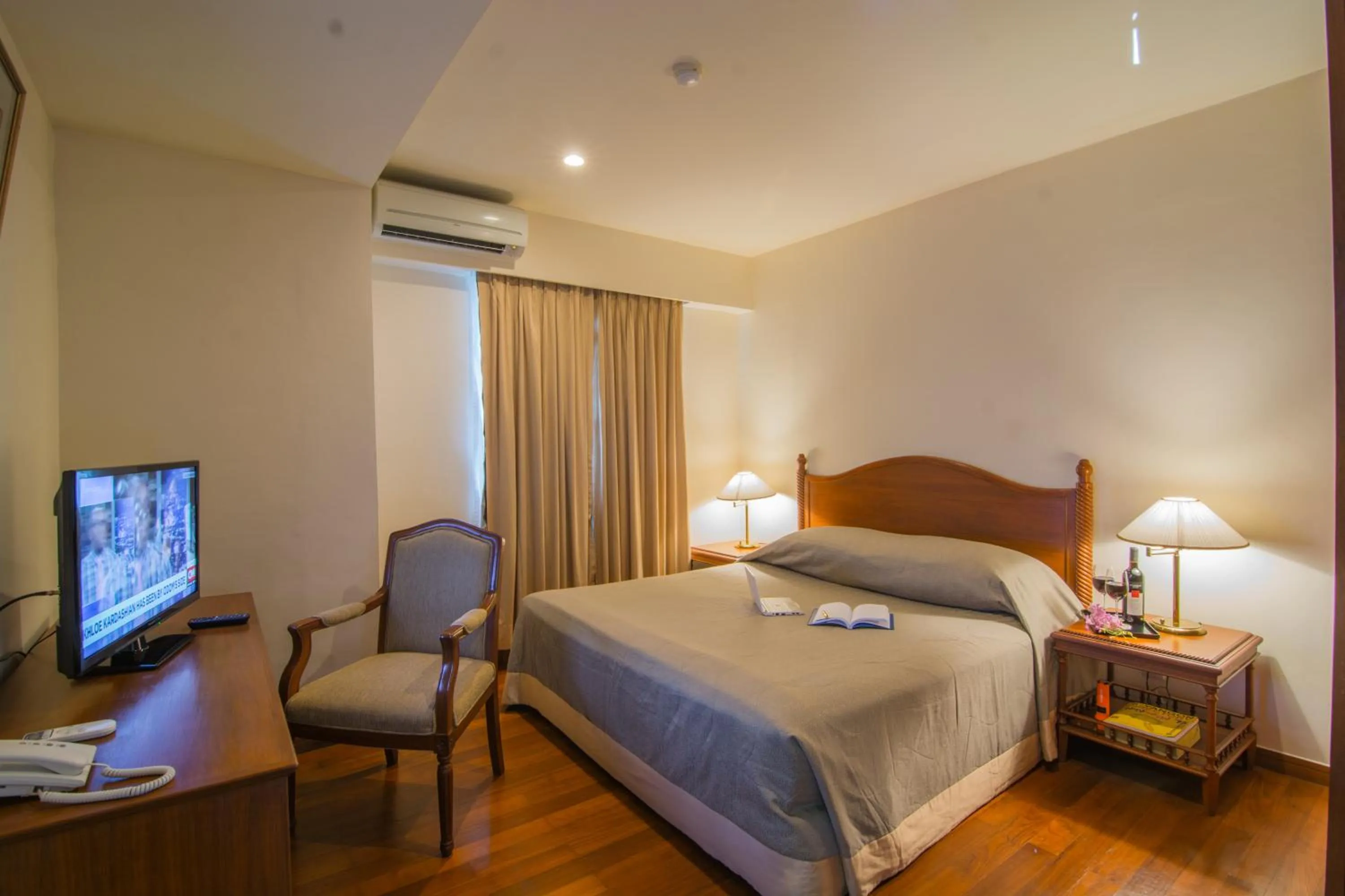 Bedroom in Sakura Residence & Hotel