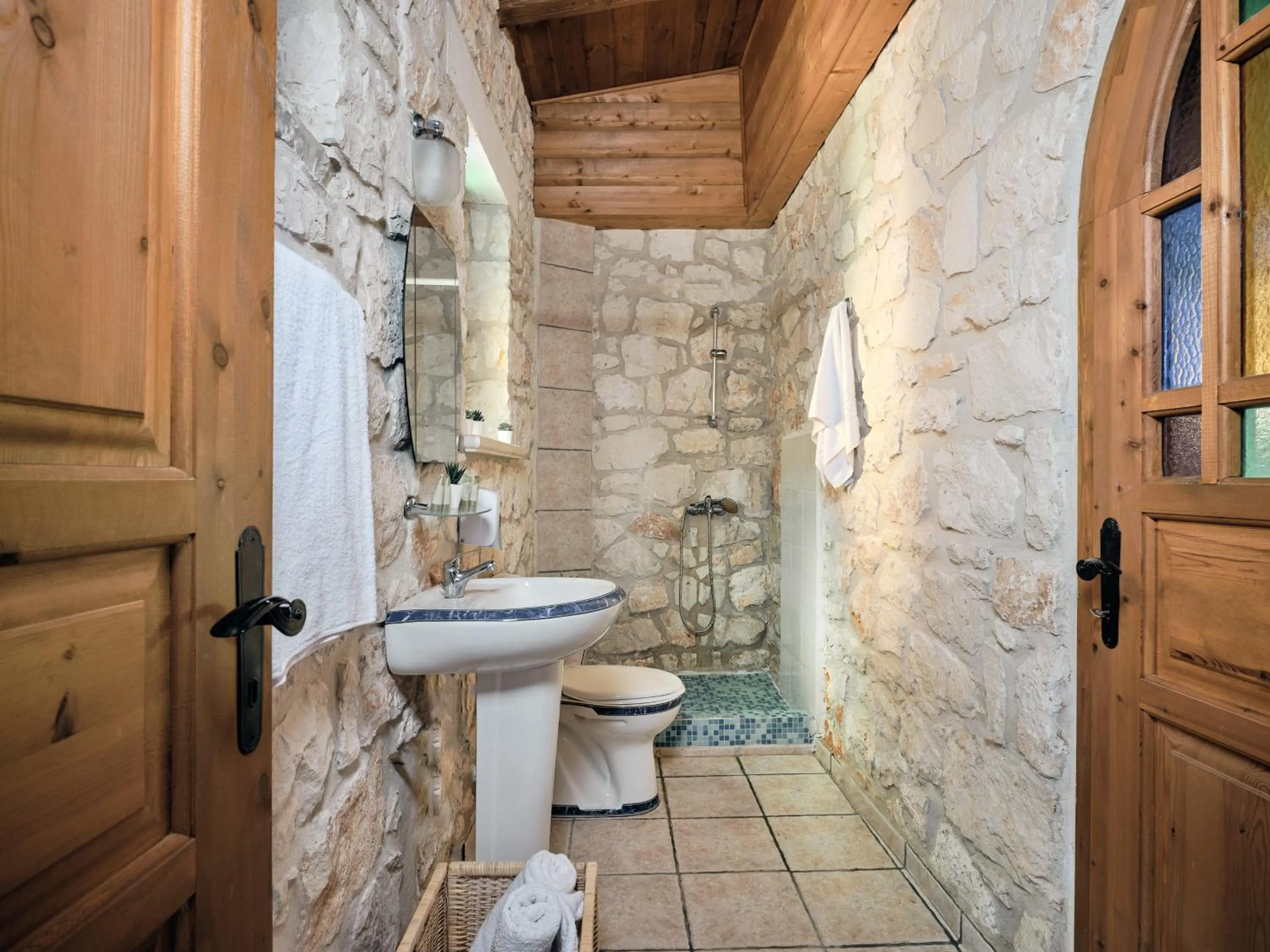 Bathroom in Diamond Suites