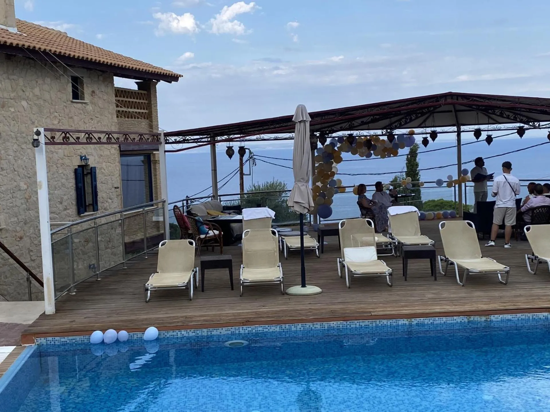 Swimming pool in Diamond Suites