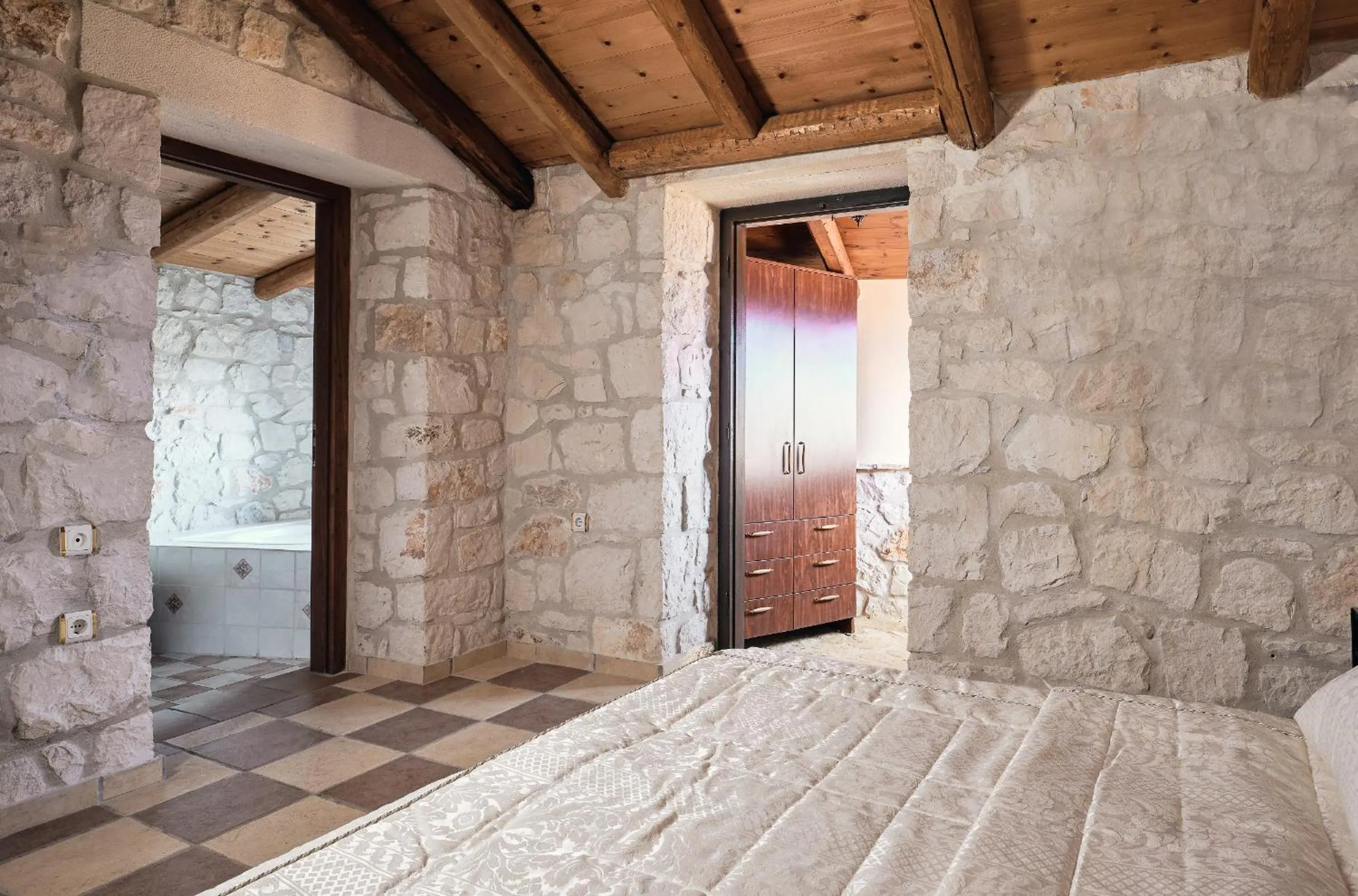 Bed in Diamond Suites