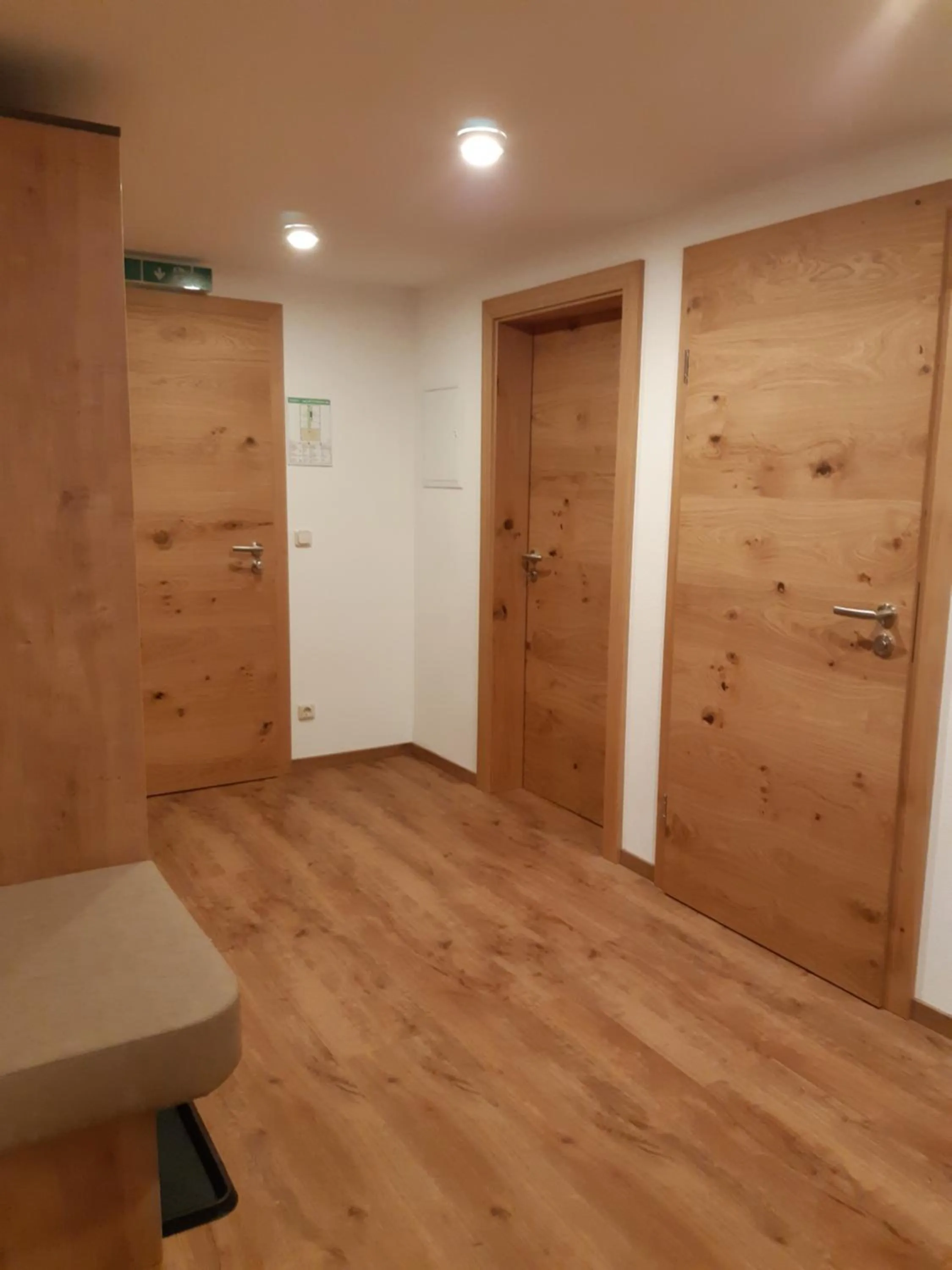 wardrobe in Pension Thainerhof