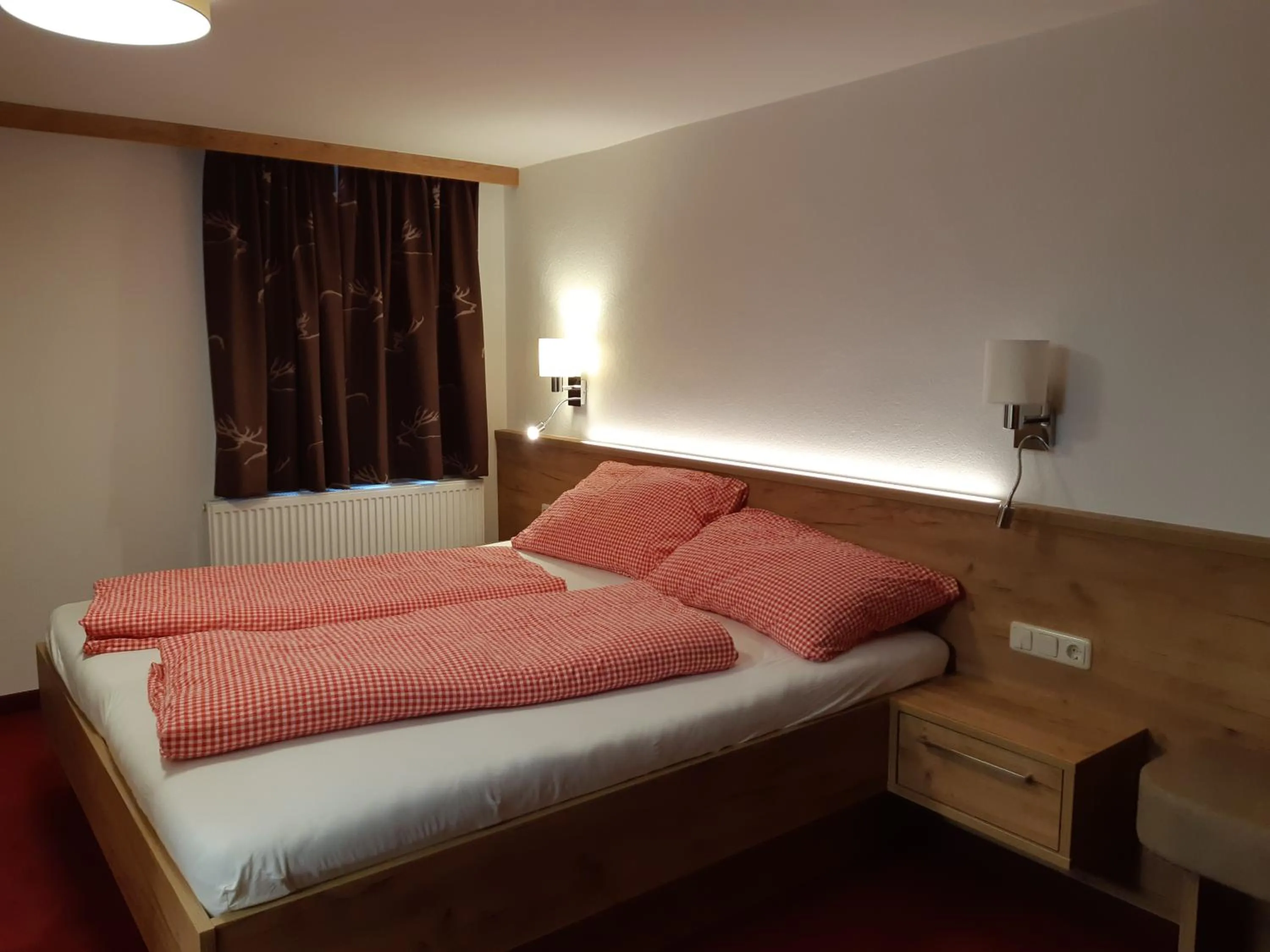 Bed in Pension Thainerhof