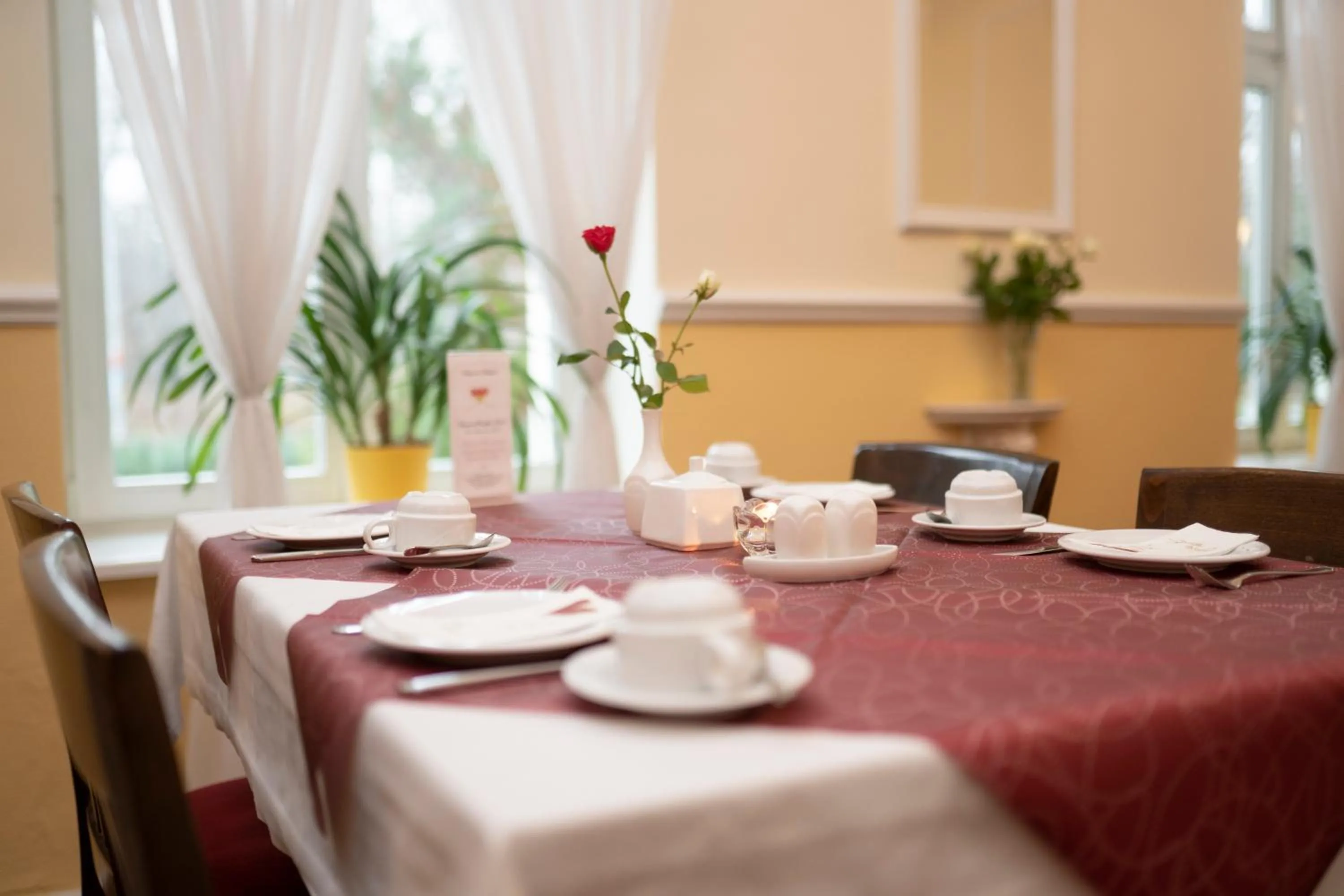 Breakfast in Palais am Kleistpark