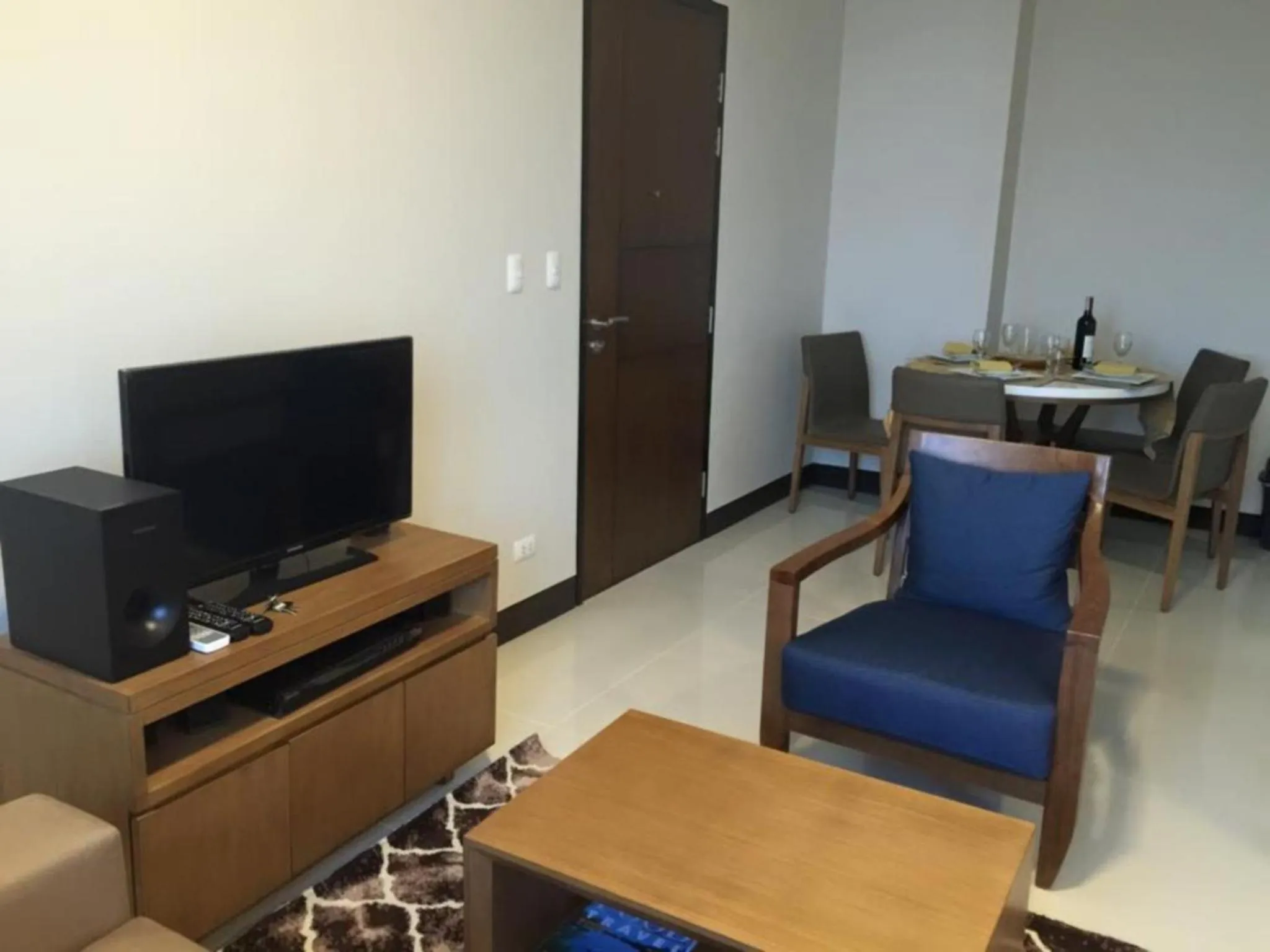 Property building in Mactan Newtown Executive Studio