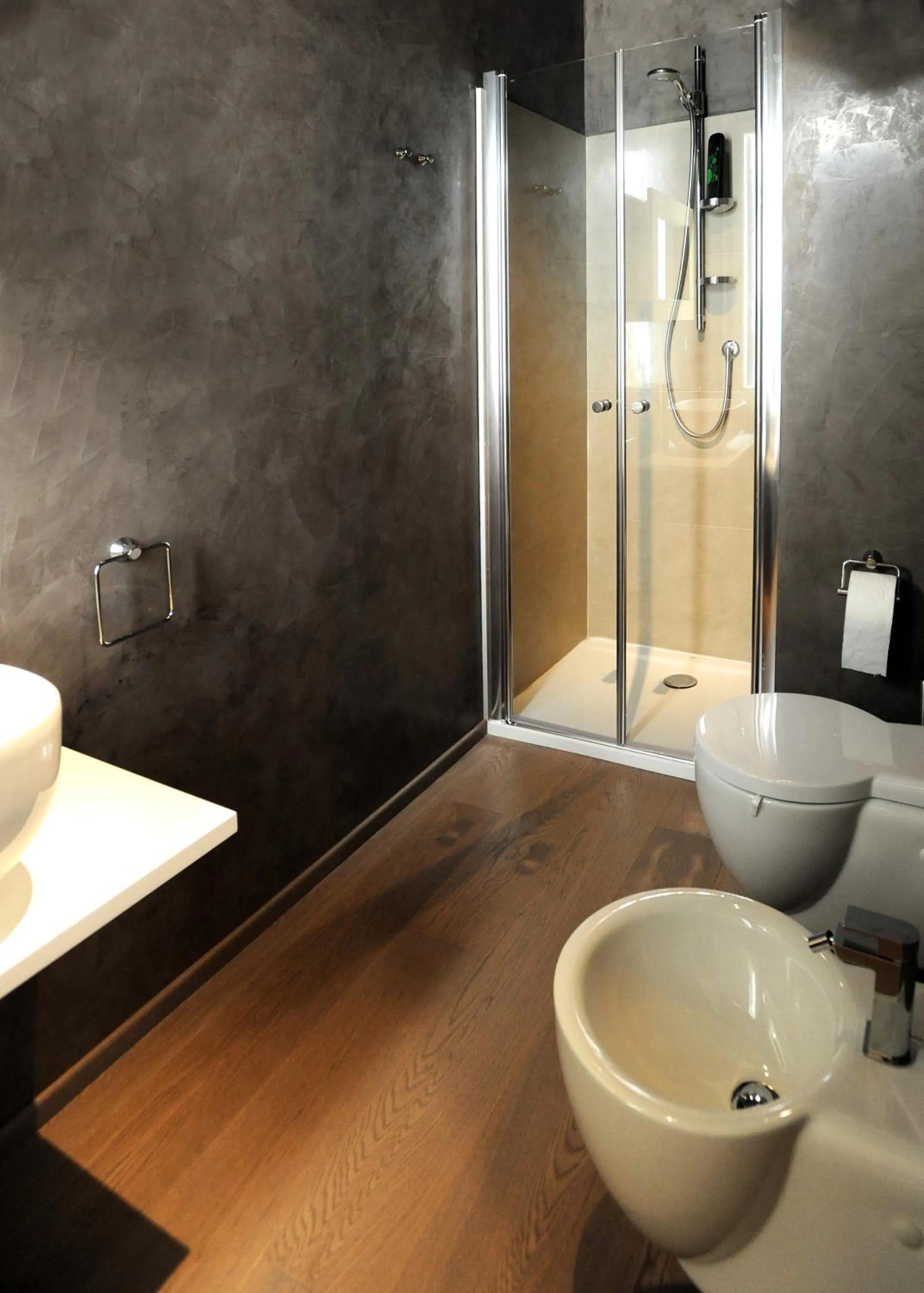 Decorative detail in B&B Opera