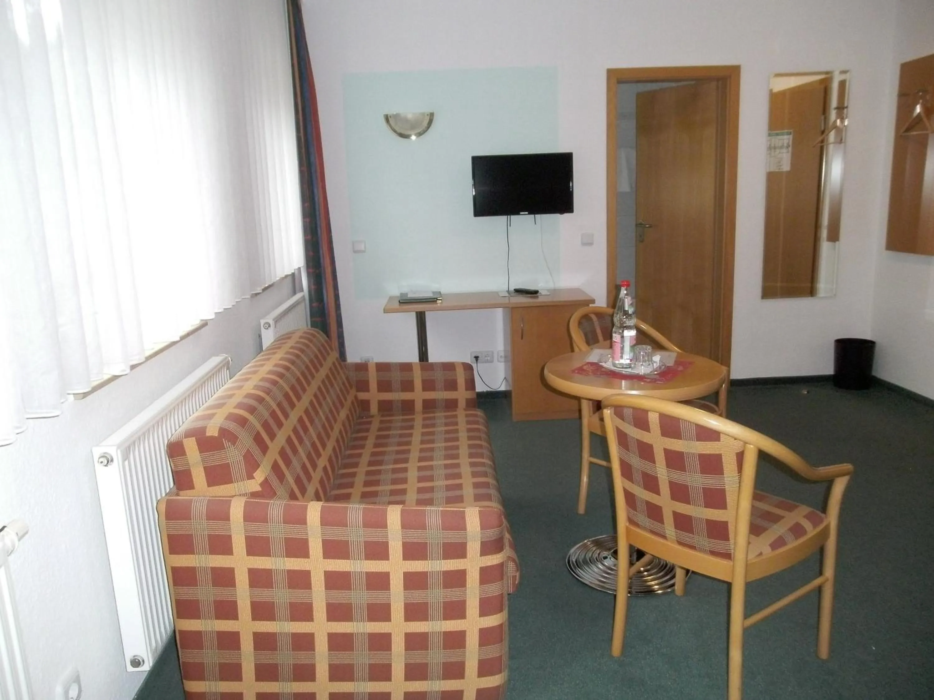 Photo of the whole room in Hotel Am Wald -GARNI-