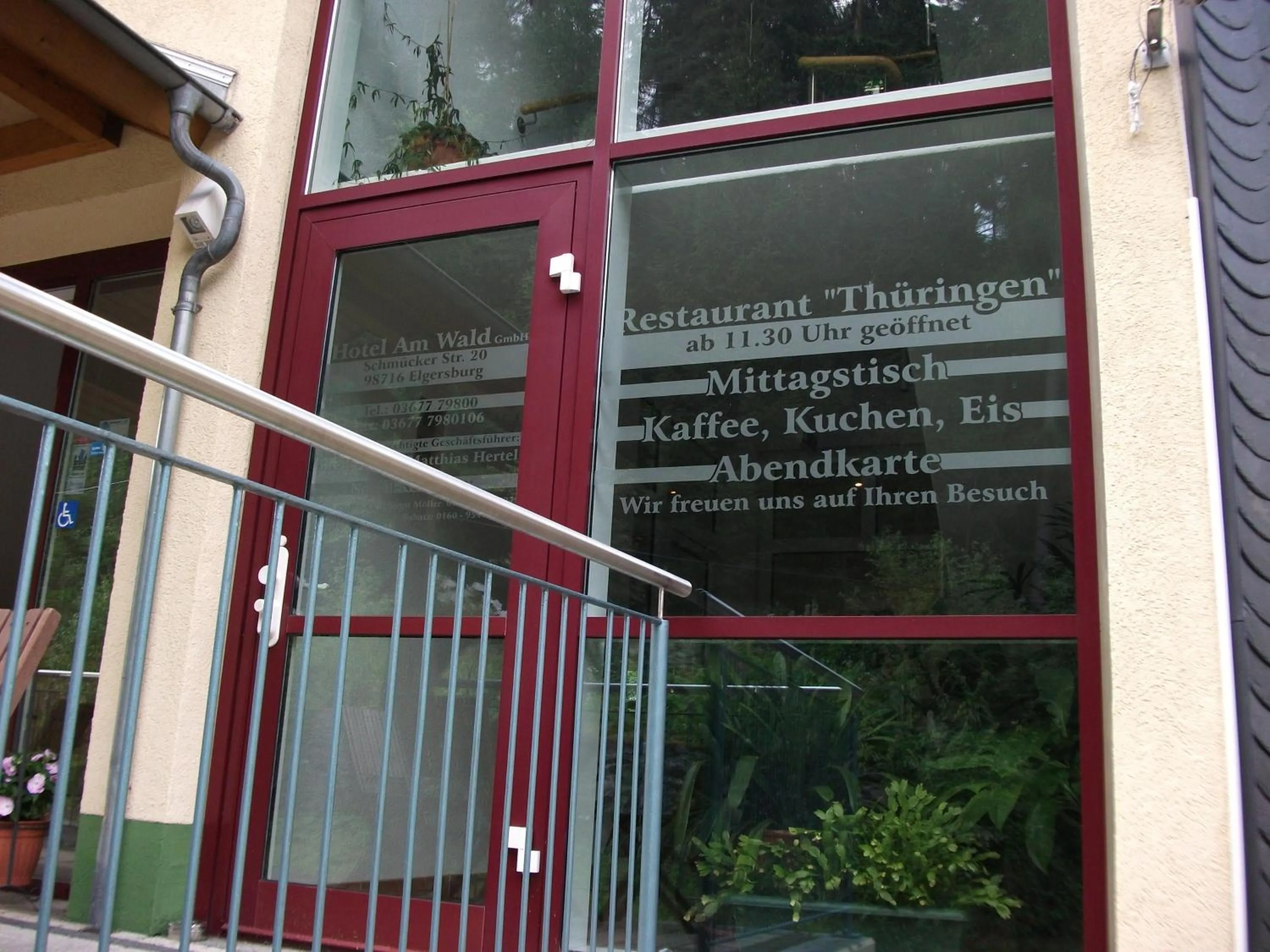 Facade/entrance in Hotel Am Wald -GARNI-