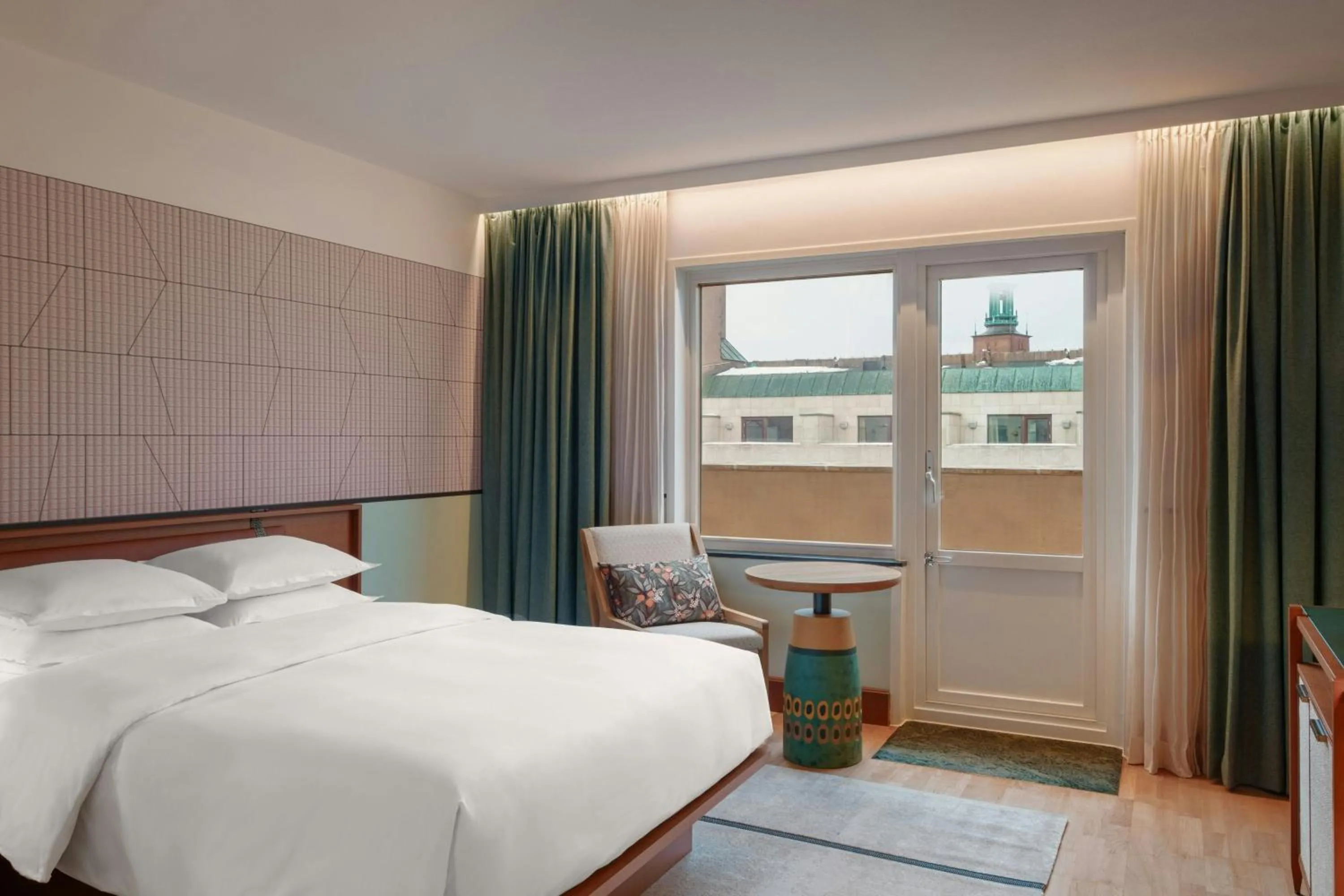 Photo of the whole room, Bed in Sheraton Stockholm Hotel