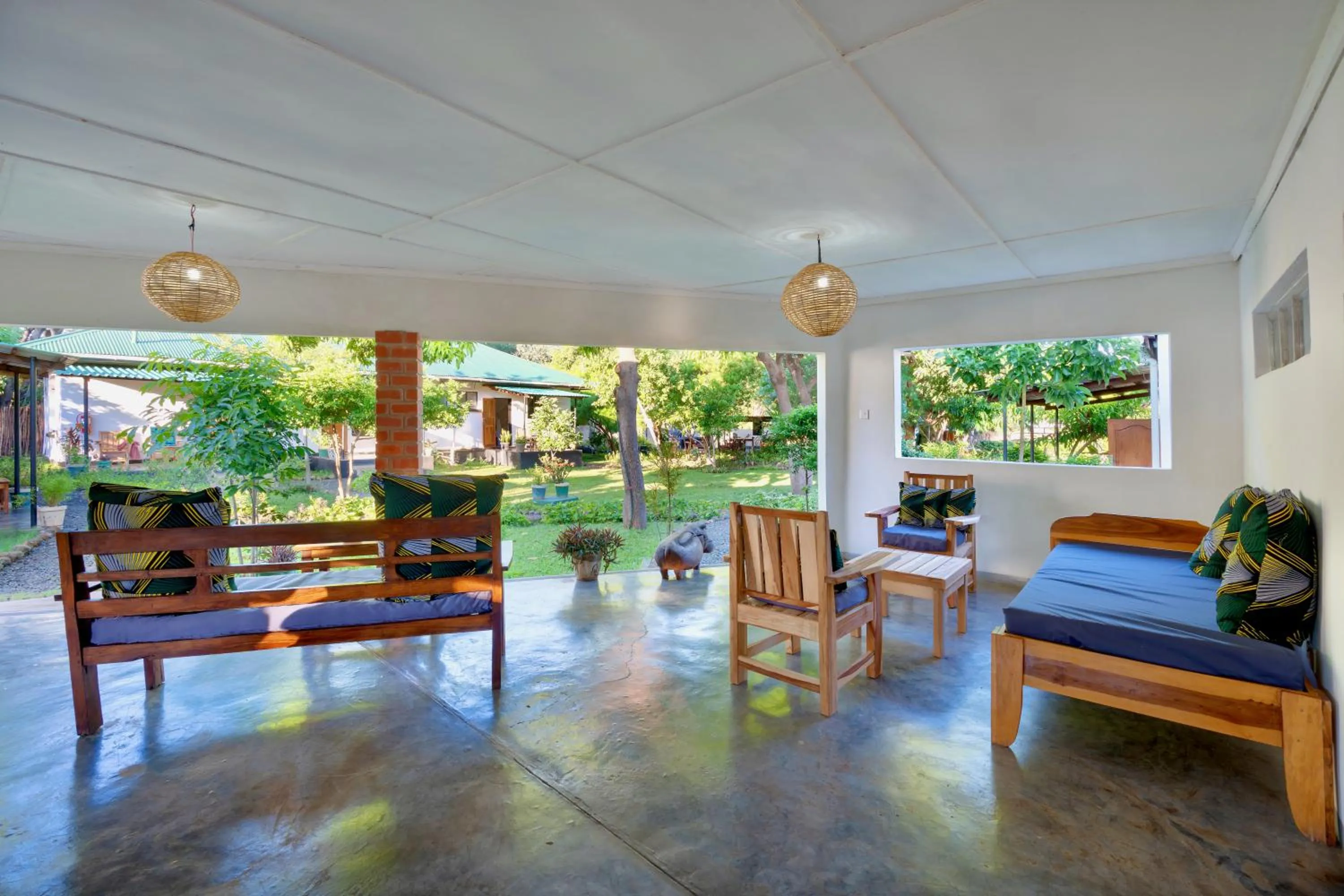 Patio in Kamunjila Lodge