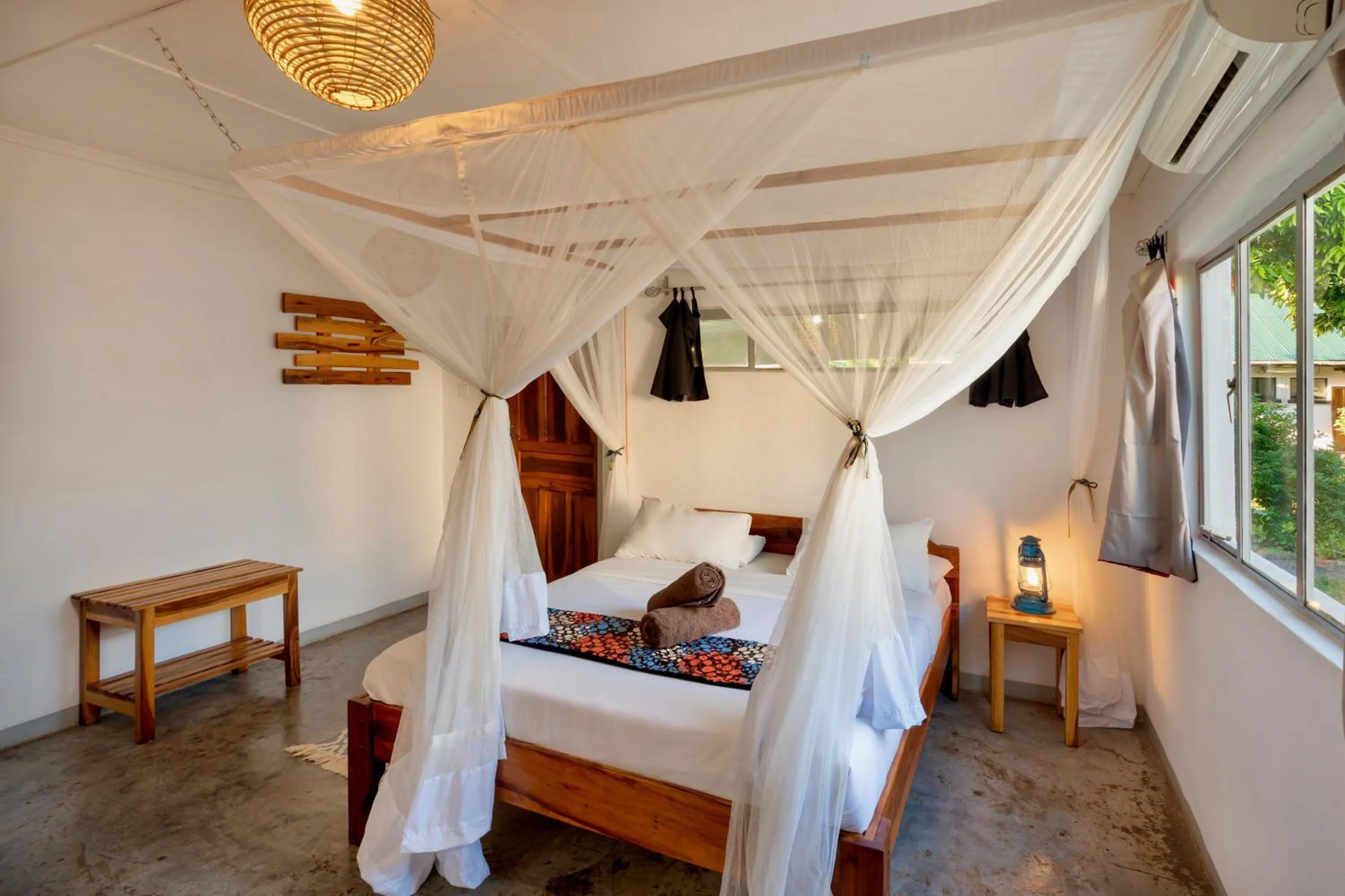 Bedroom, Bed in Kamunjila Lodge