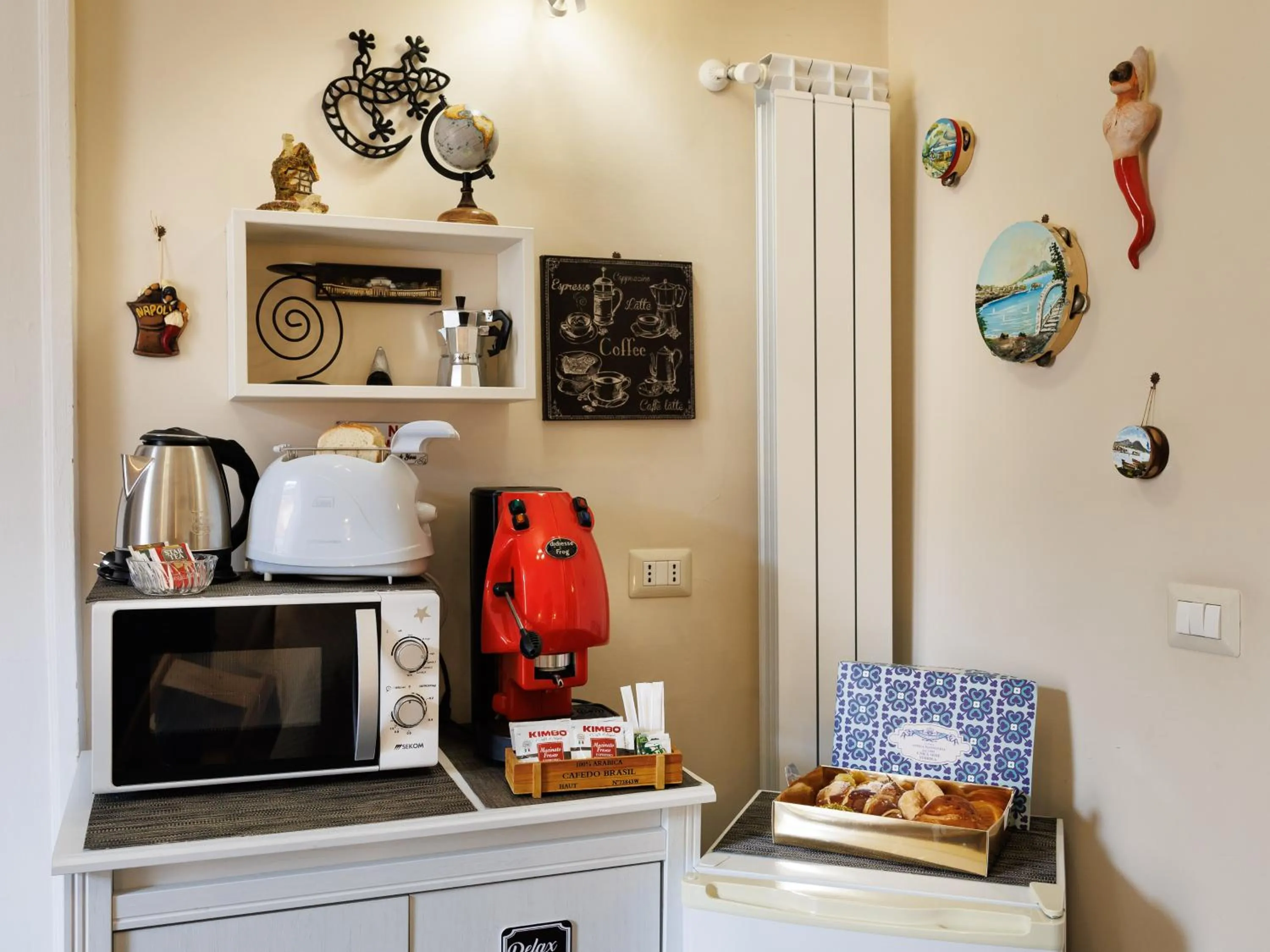 Coffee/tea facilities in B&B Bella 'Mbriana Simona