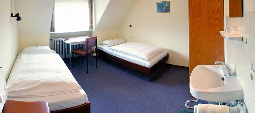 Day, Bed in Pension Keinath