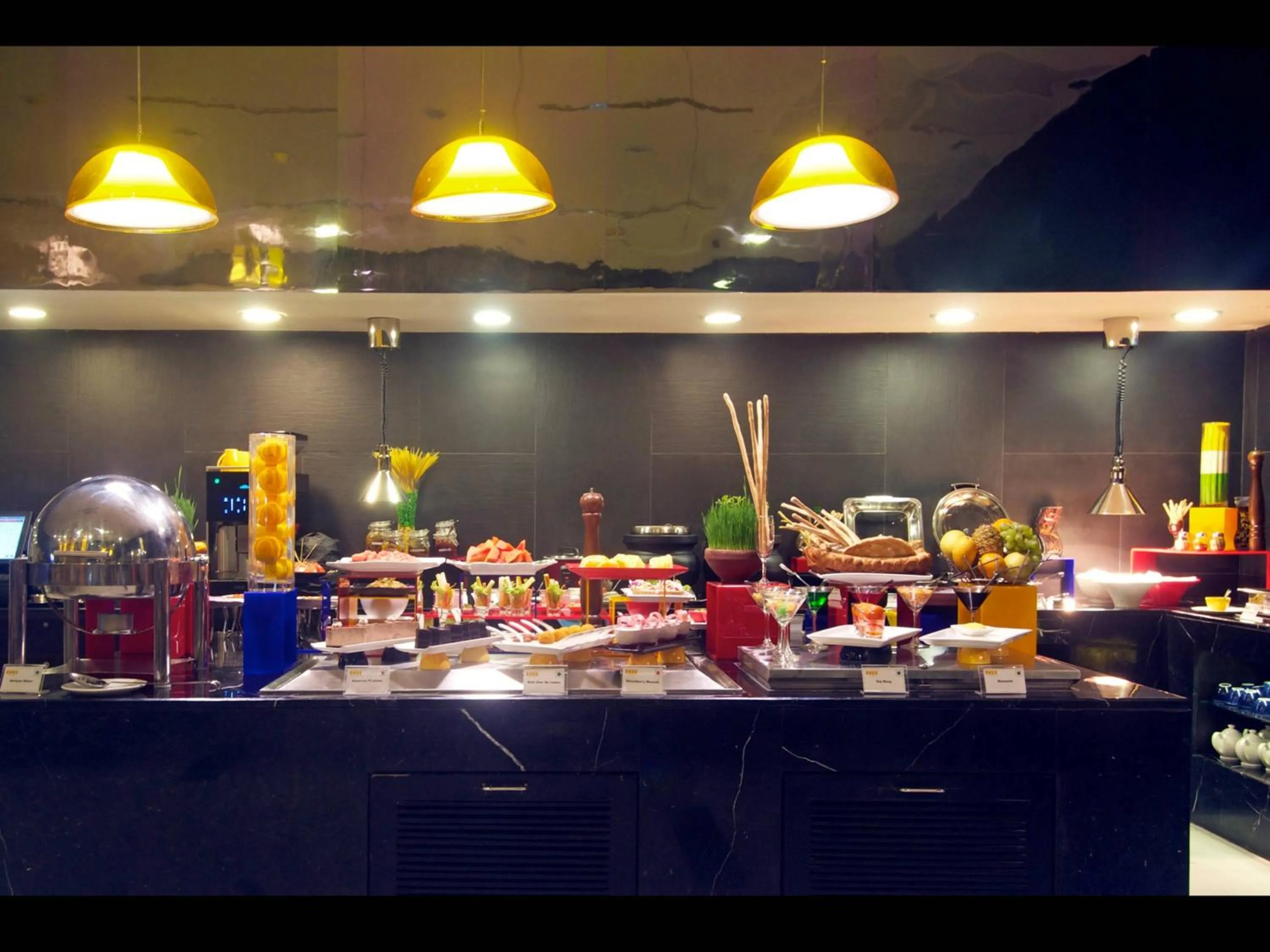 Restaurant/places to eat in Keys Select by Lemon Tree Hotels, Visakhapatnam