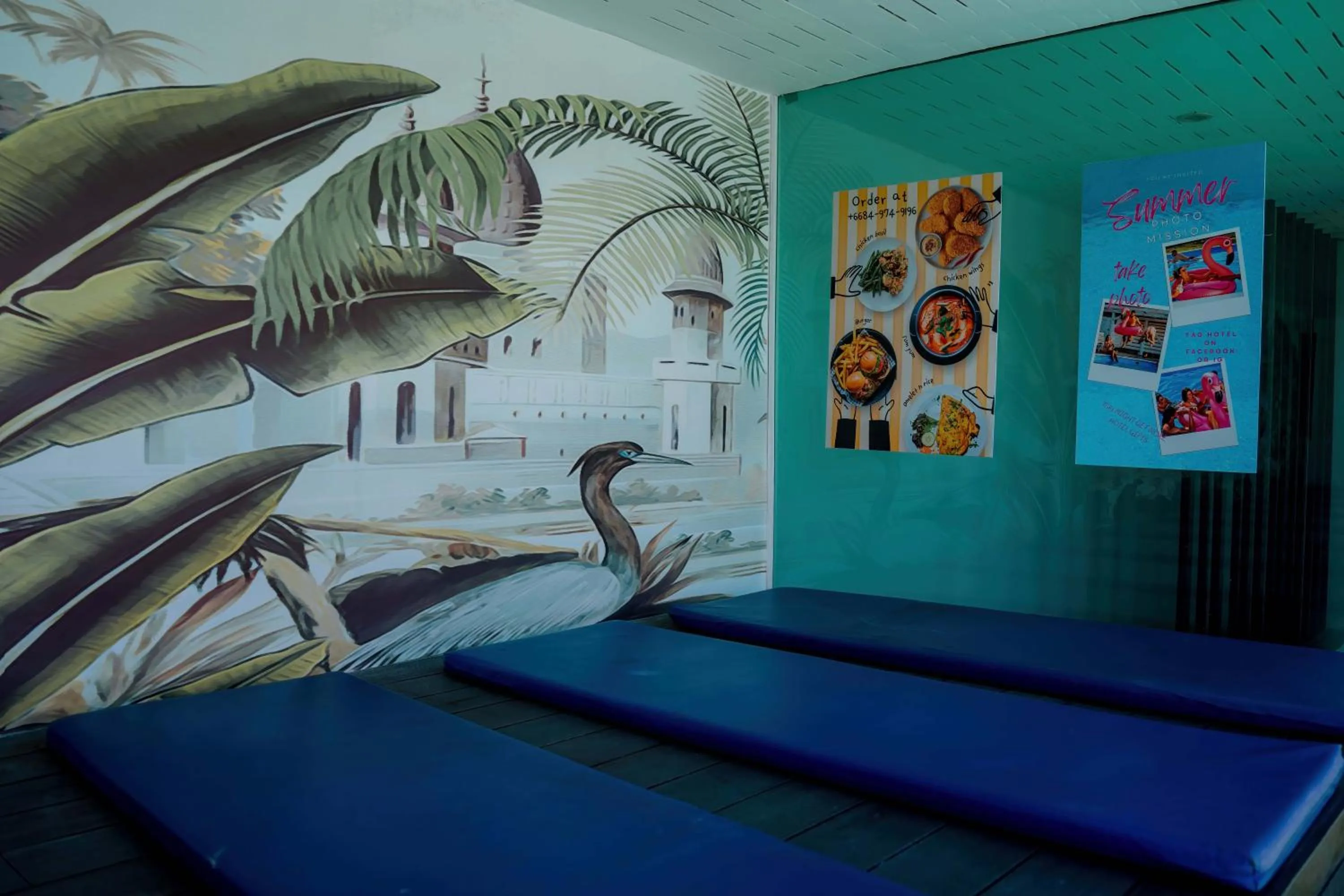 Swimming pool, Bed in Sun Sea Sand Patong