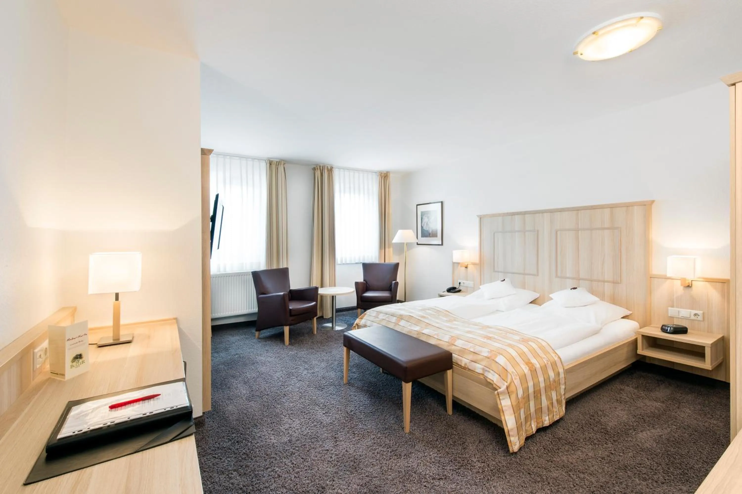 Photo of the whole room, Bed in Landhotel Buller