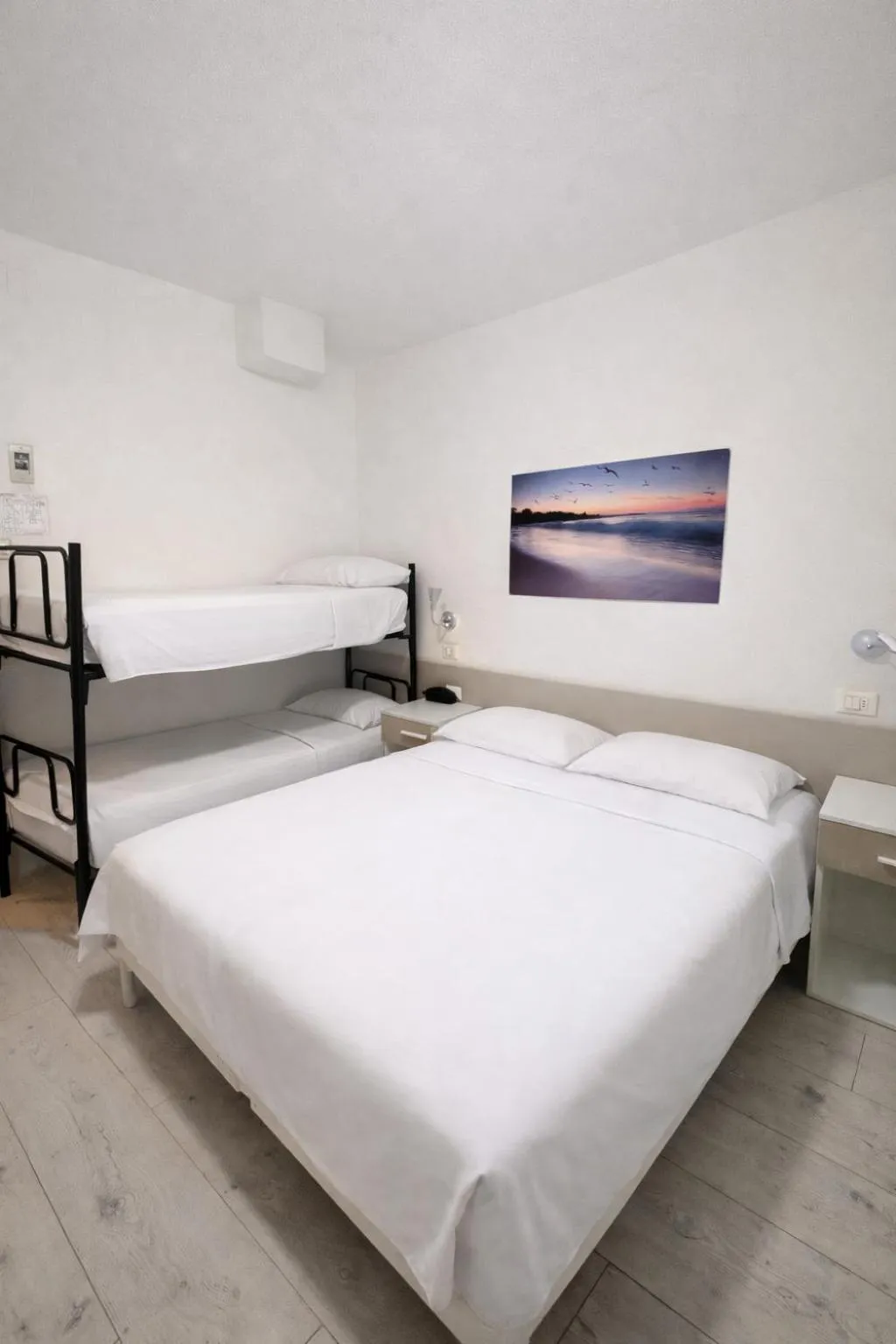 Bed in Hotel Sasselli Dipendenza Hotel Zamagna