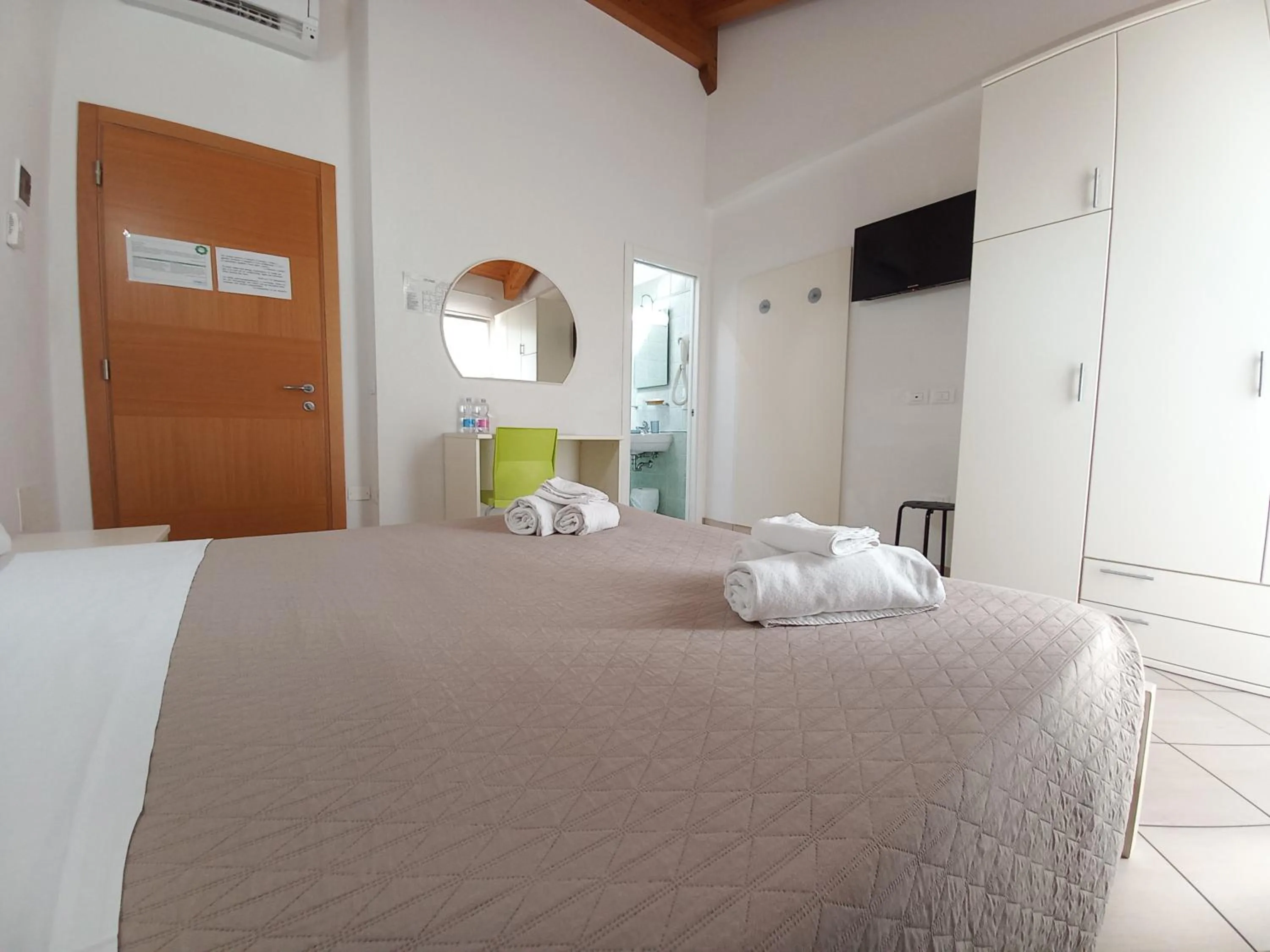 Bed in Hotel Sasselli