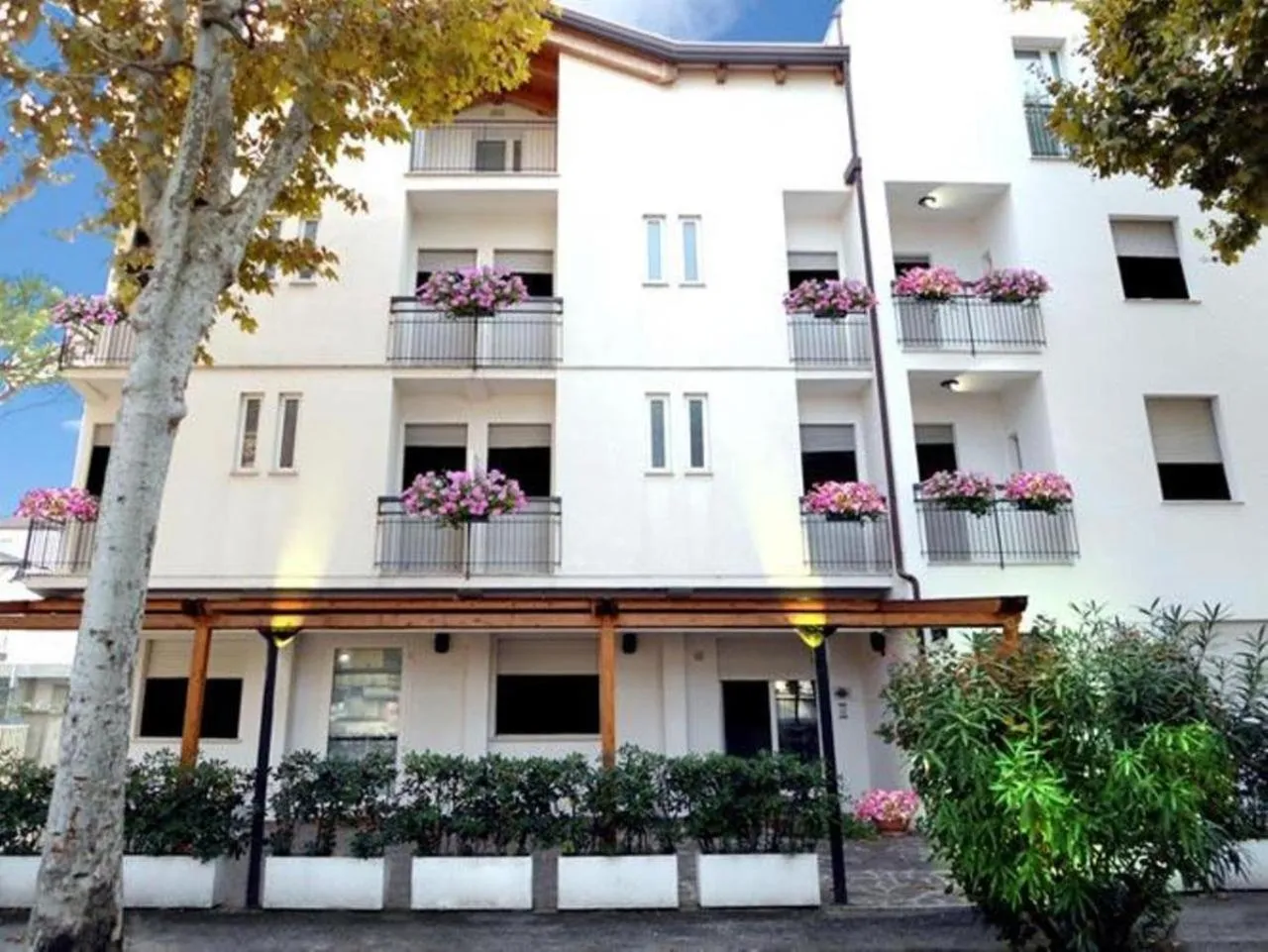 Facade/entrance in Hotel Sasselli