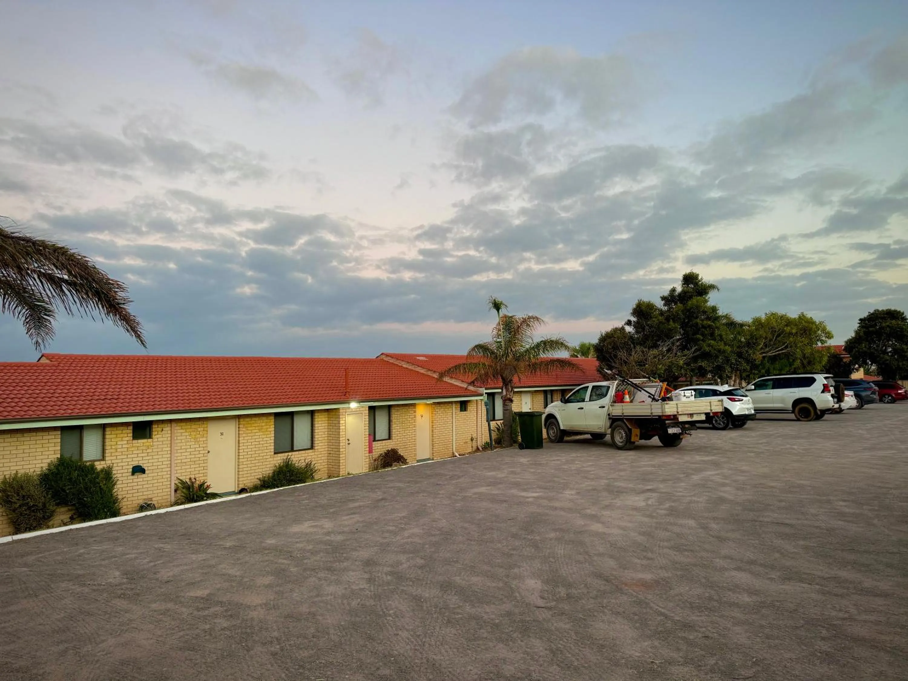 Property building in Ocean View Villas