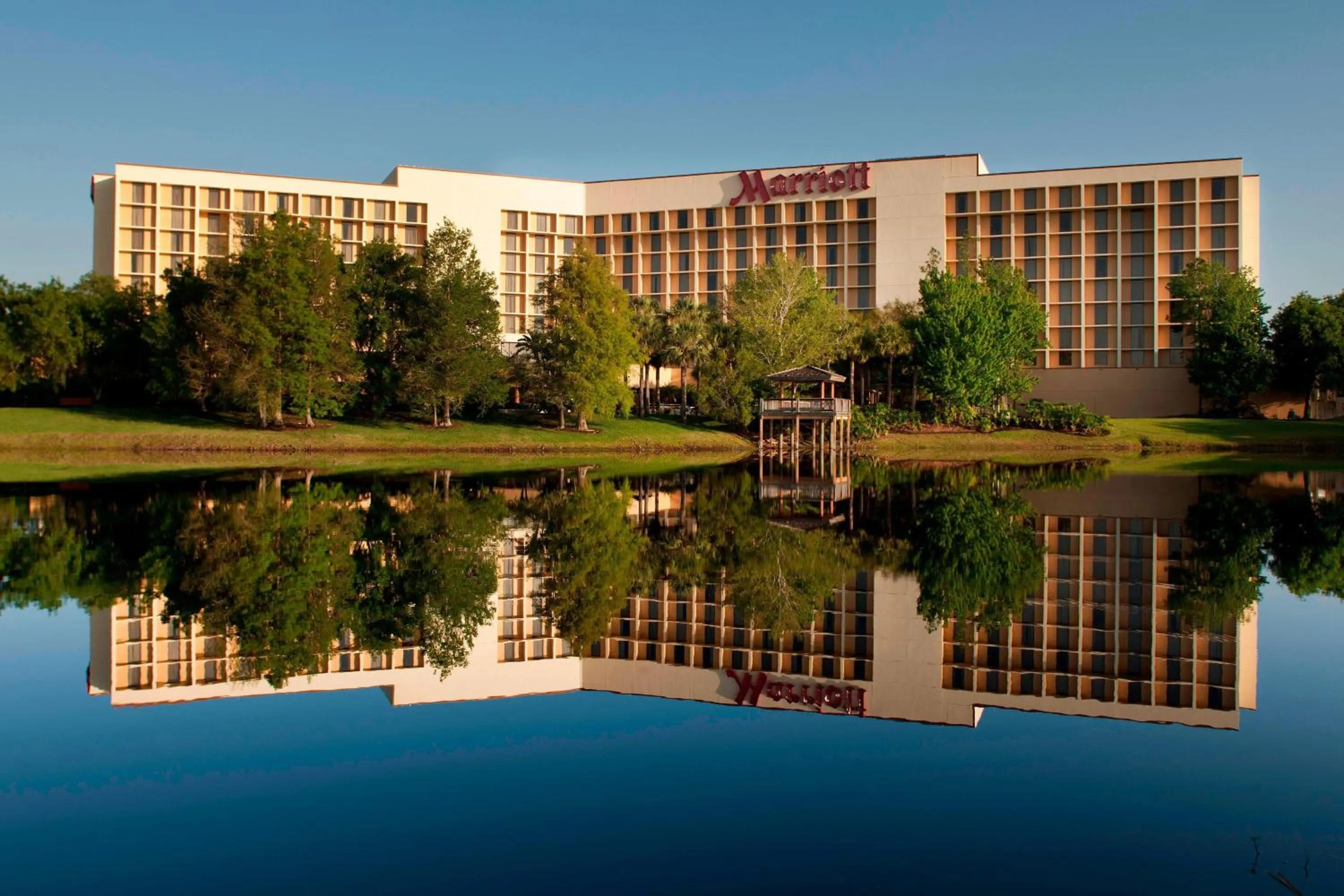 Property building in Marriott Orlando Airport Lakeside