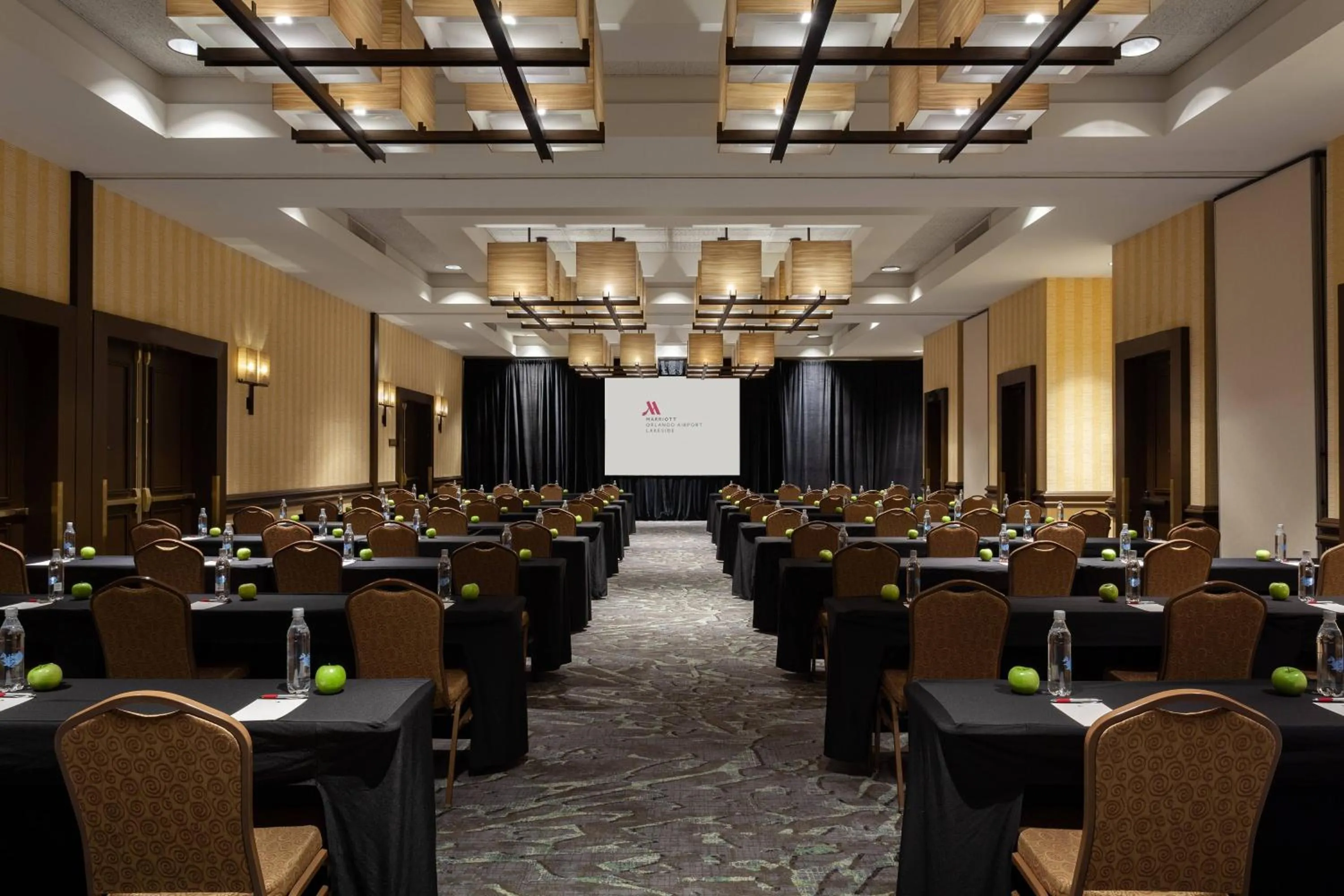 Meeting/conference room in Marriott Orlando Airport Lakeside