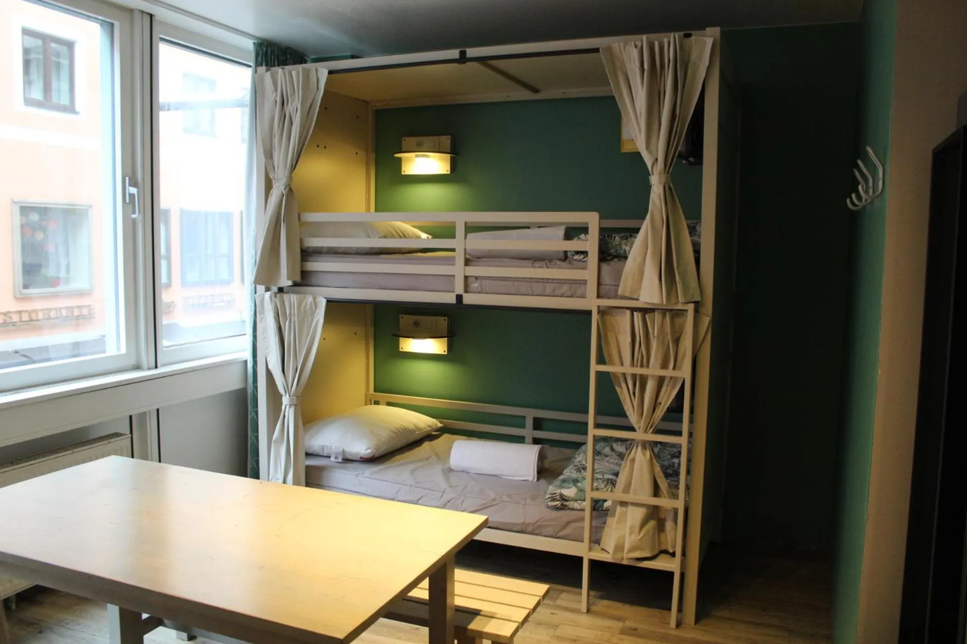 Bed in Wombat's City Hostel Munich Hauptbahnhof