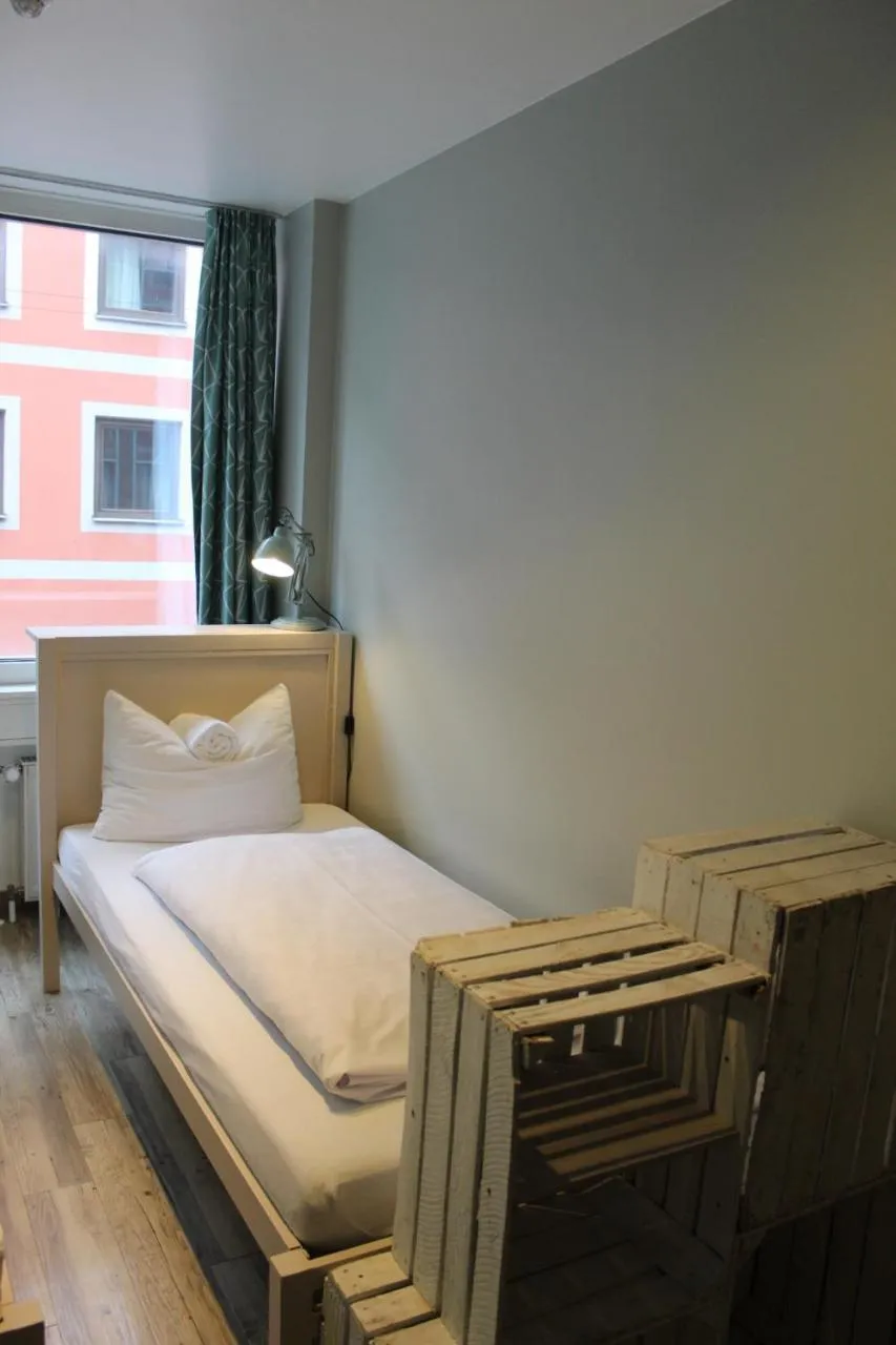 Bed in Wombat's City Hostel Munich Hauptbahnhof