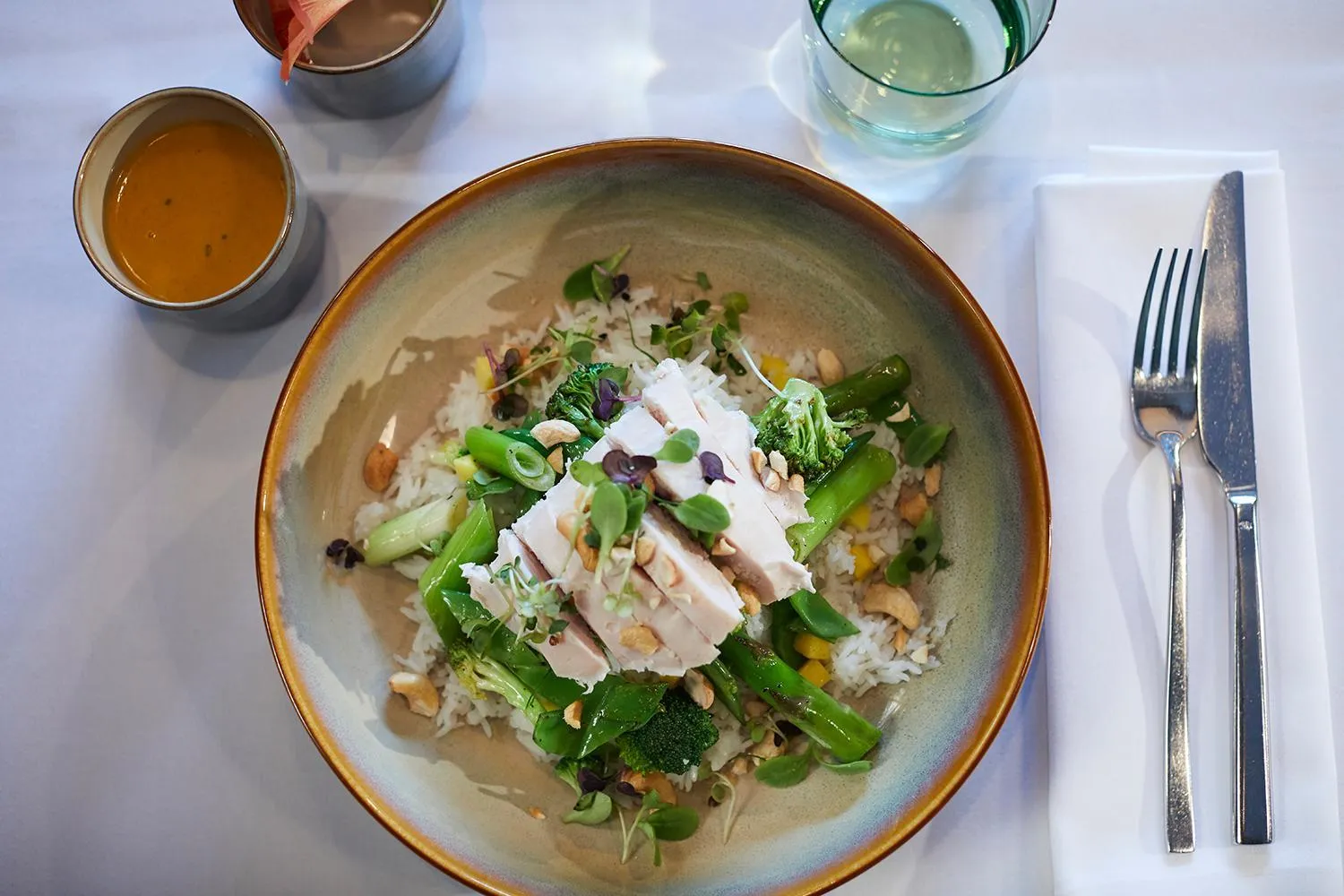 Restaurant/places to eat in Infinity Hotel & Conference Resort Munich