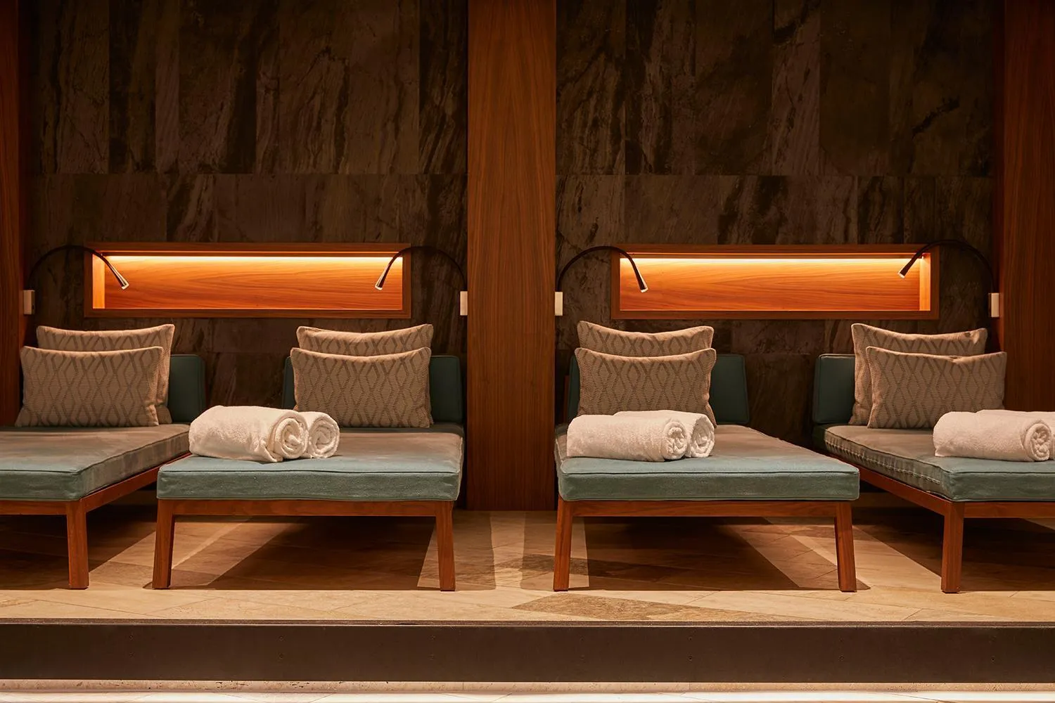 Spa and wellness centre/facilities in Infinity Hotel & Conference Resort Munich