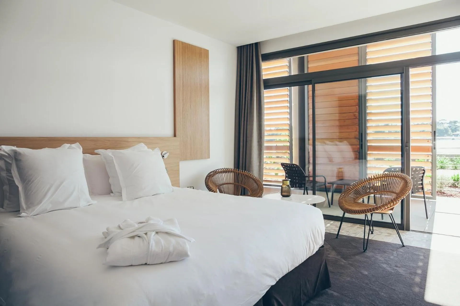 Bed in Hôtel & Spa Villa Seren