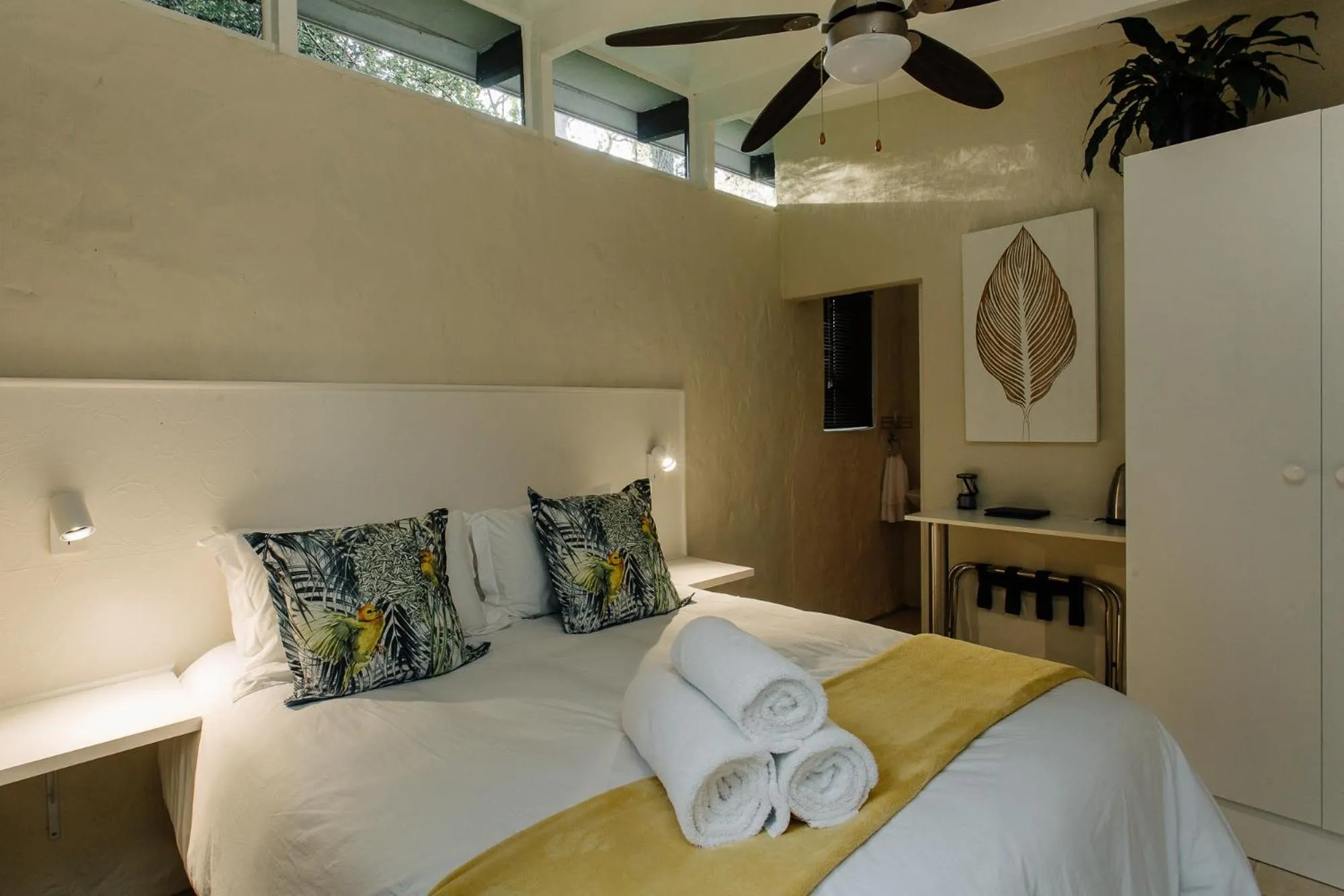 Bed in L'auberge Country Hideaway