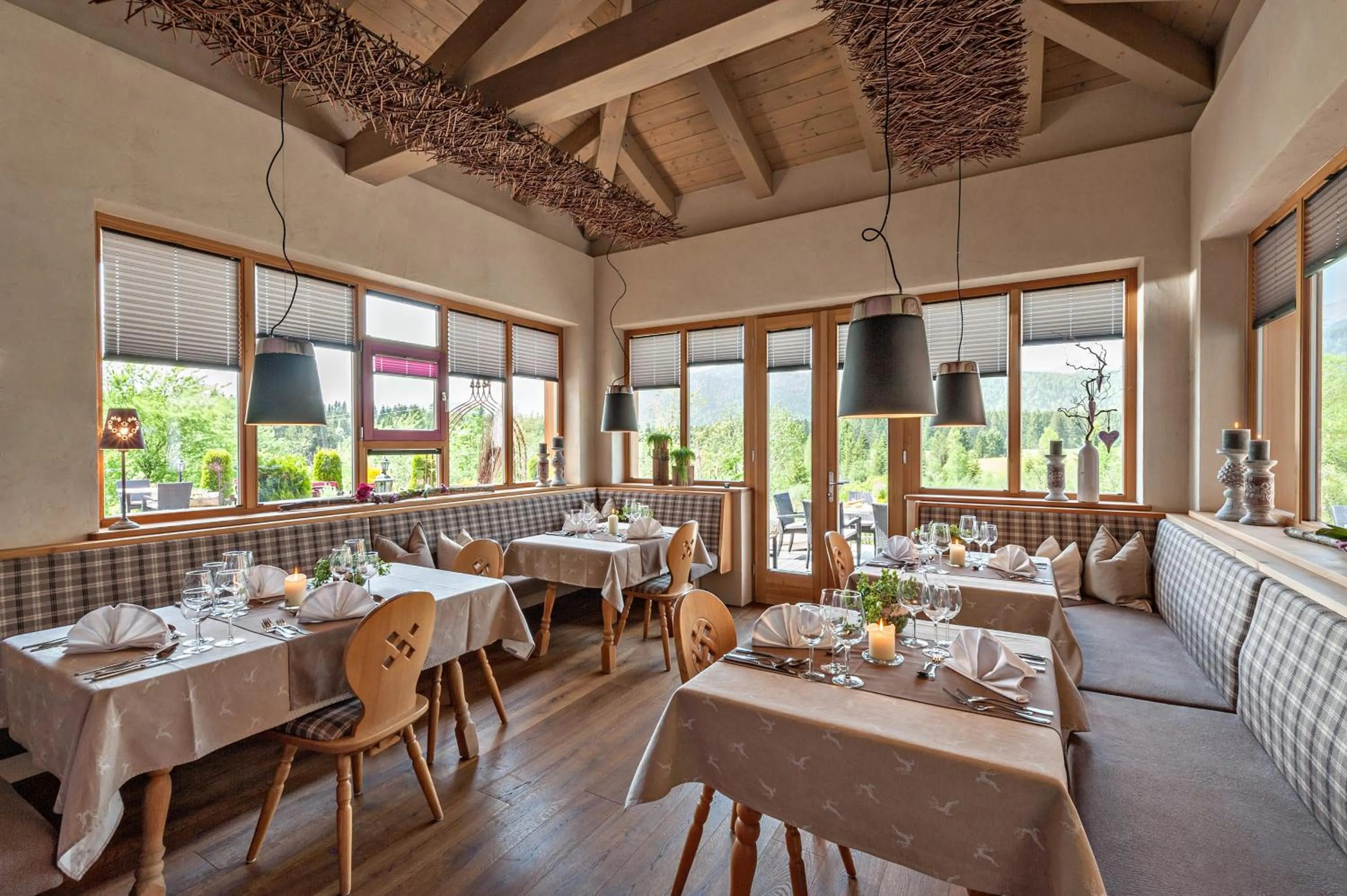 Restaurant/places to eat in Landhotel zum Bad