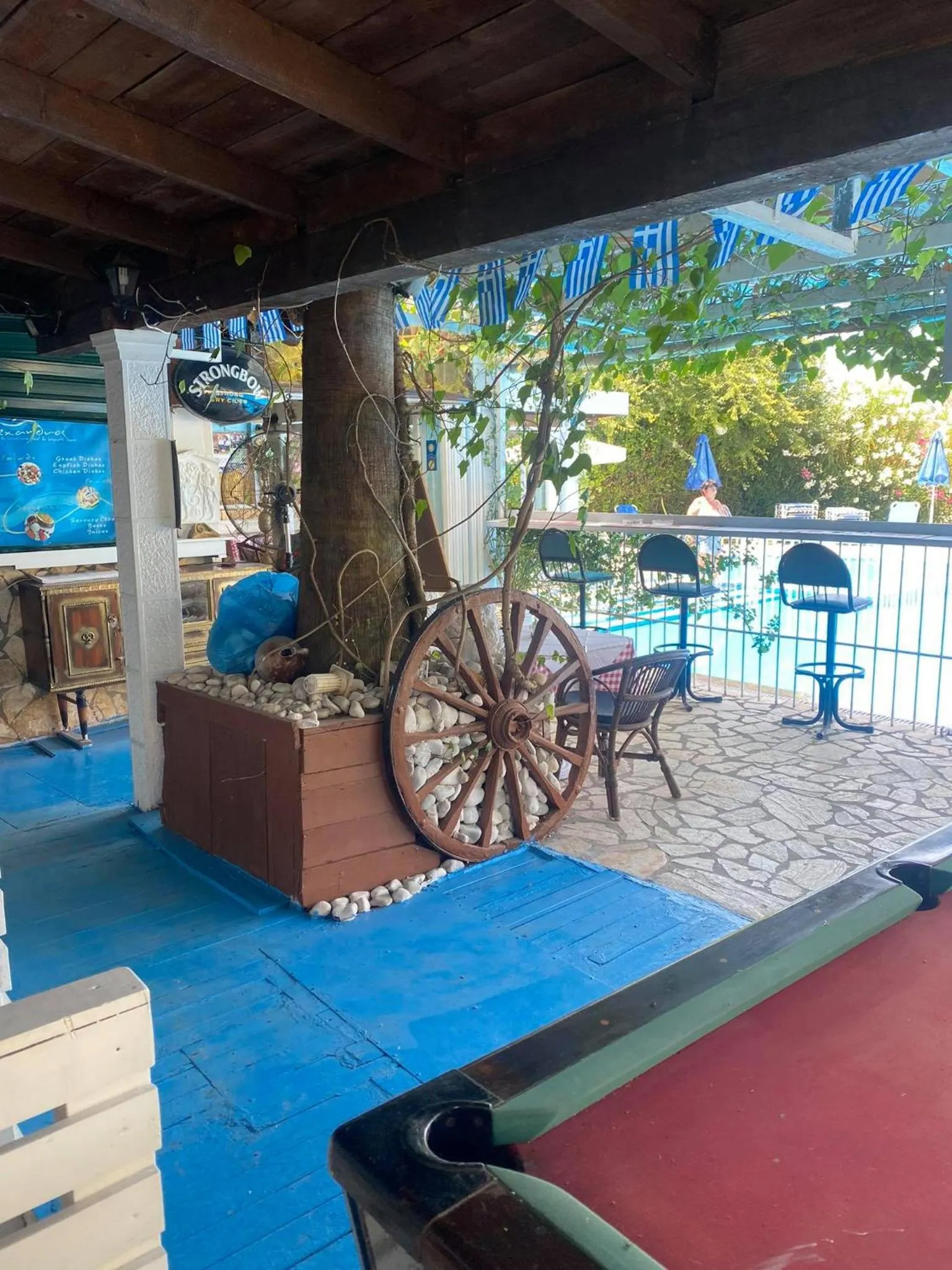 Alexandros Studios Apartments