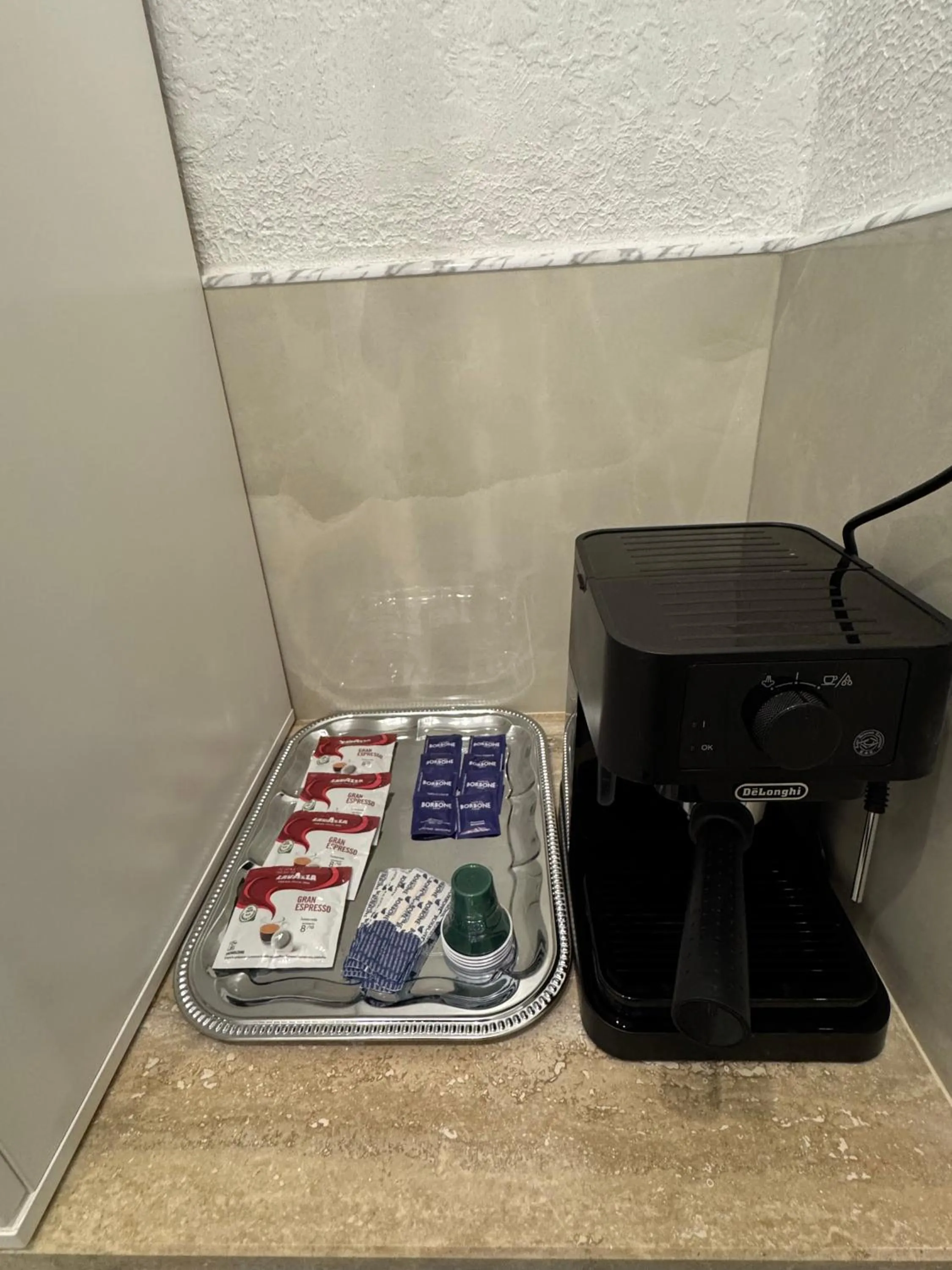 Breakfast in Fashion Lux