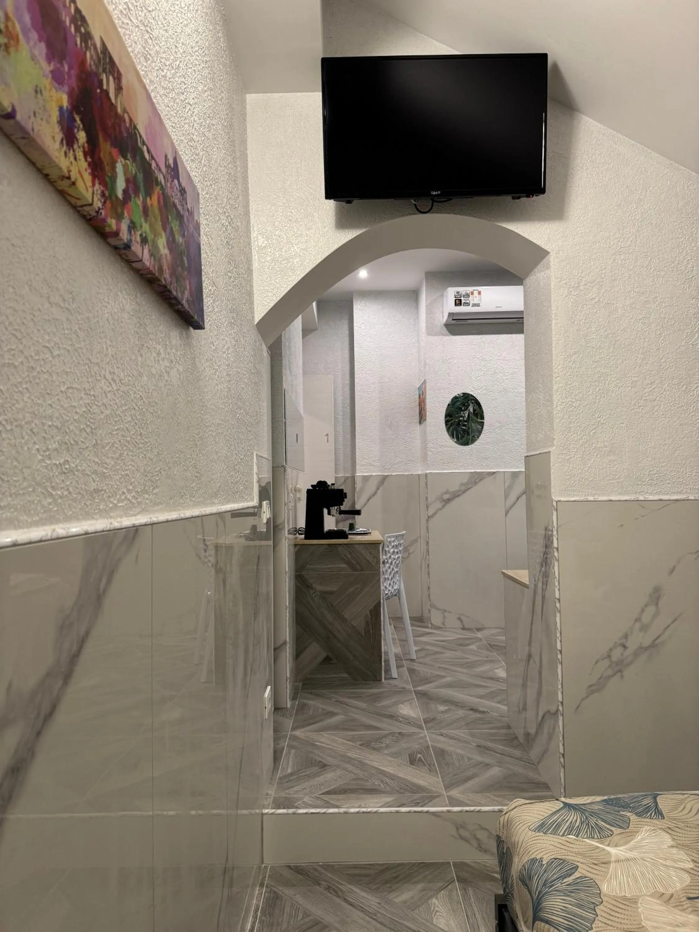 TV and multimedia in Fashion Lux