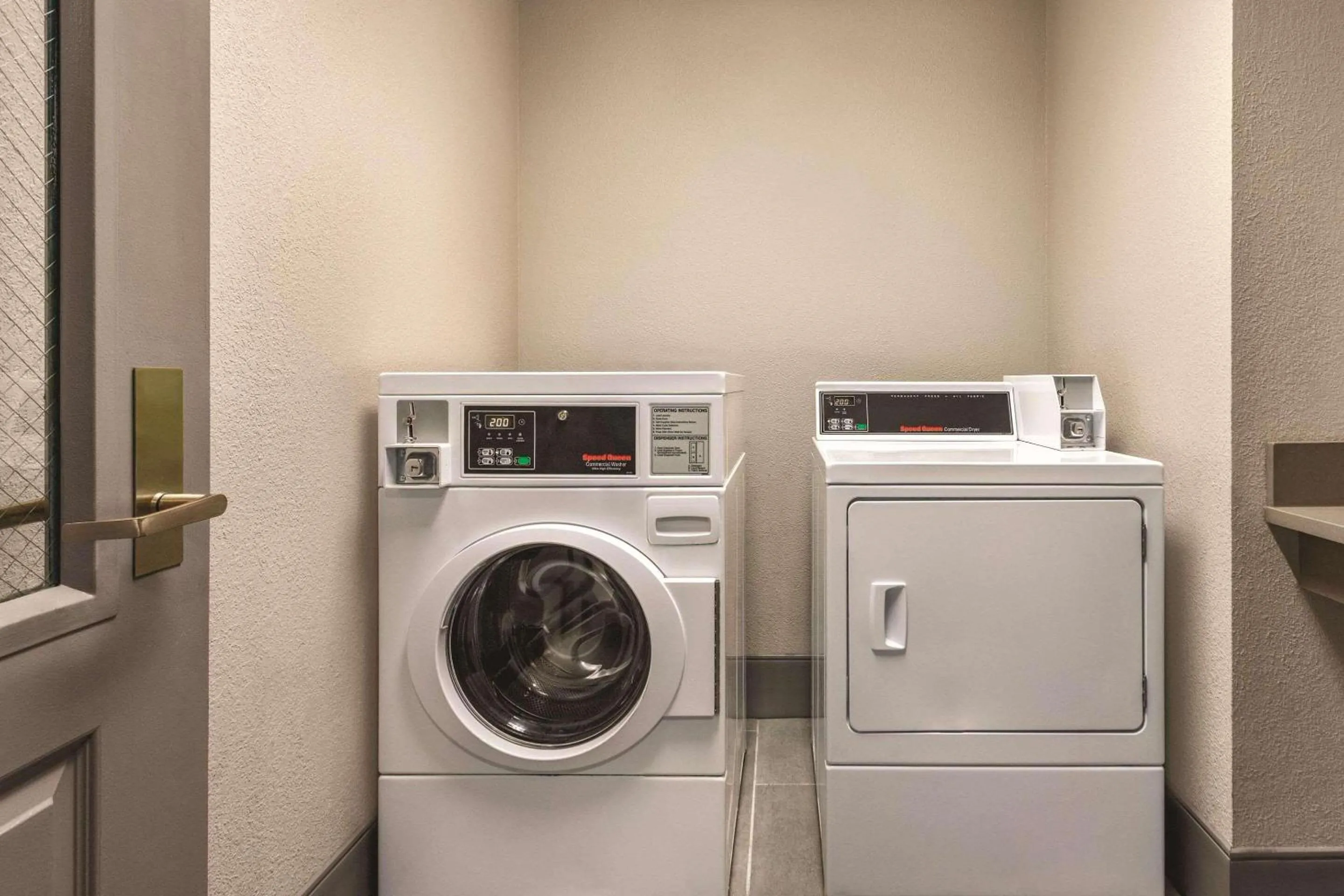 Other in Country Inn & Suites by Radisson, Nashville Airport East, TN