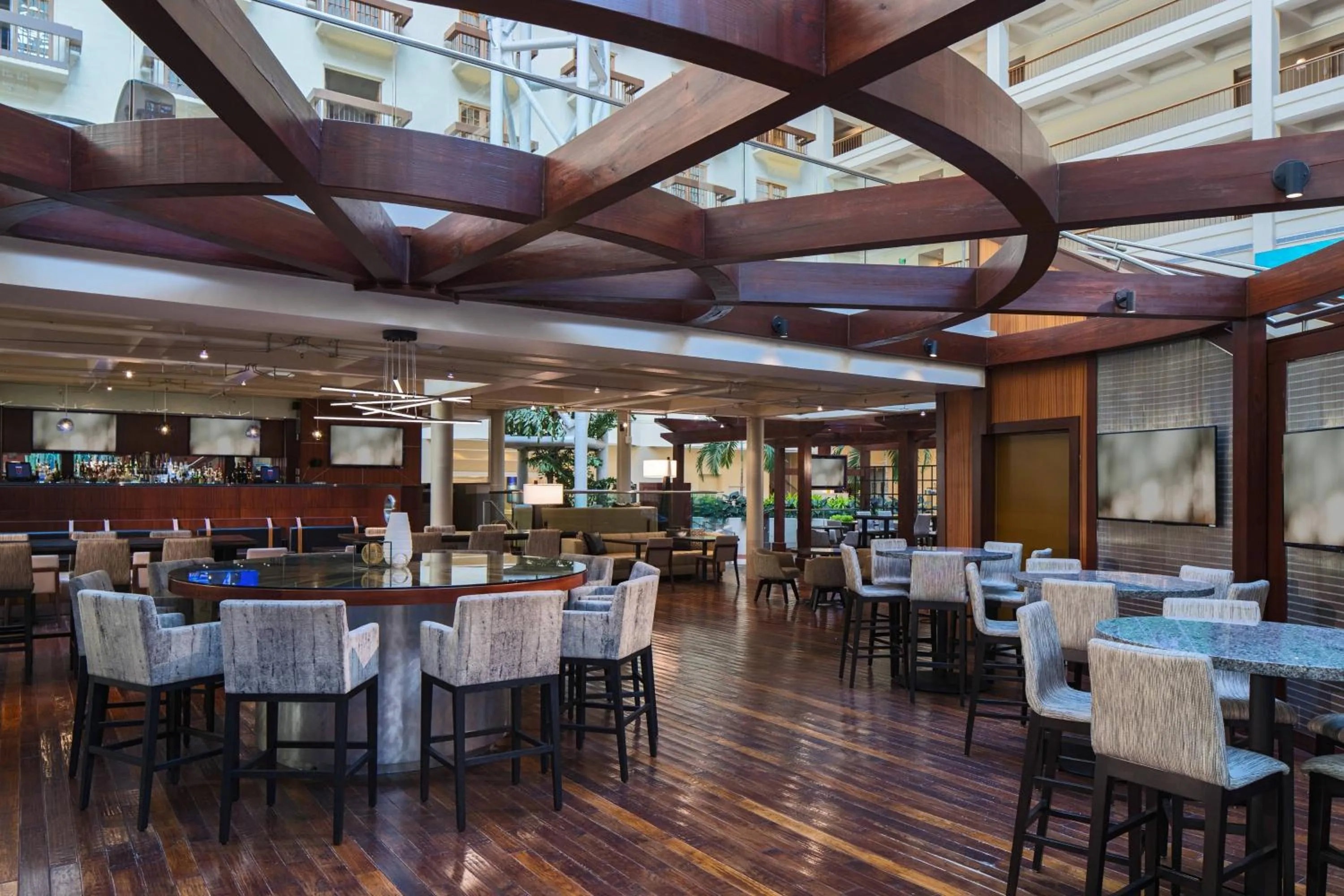 Restaurant/places to eat in Renaissance Orlando at SeaWorld®