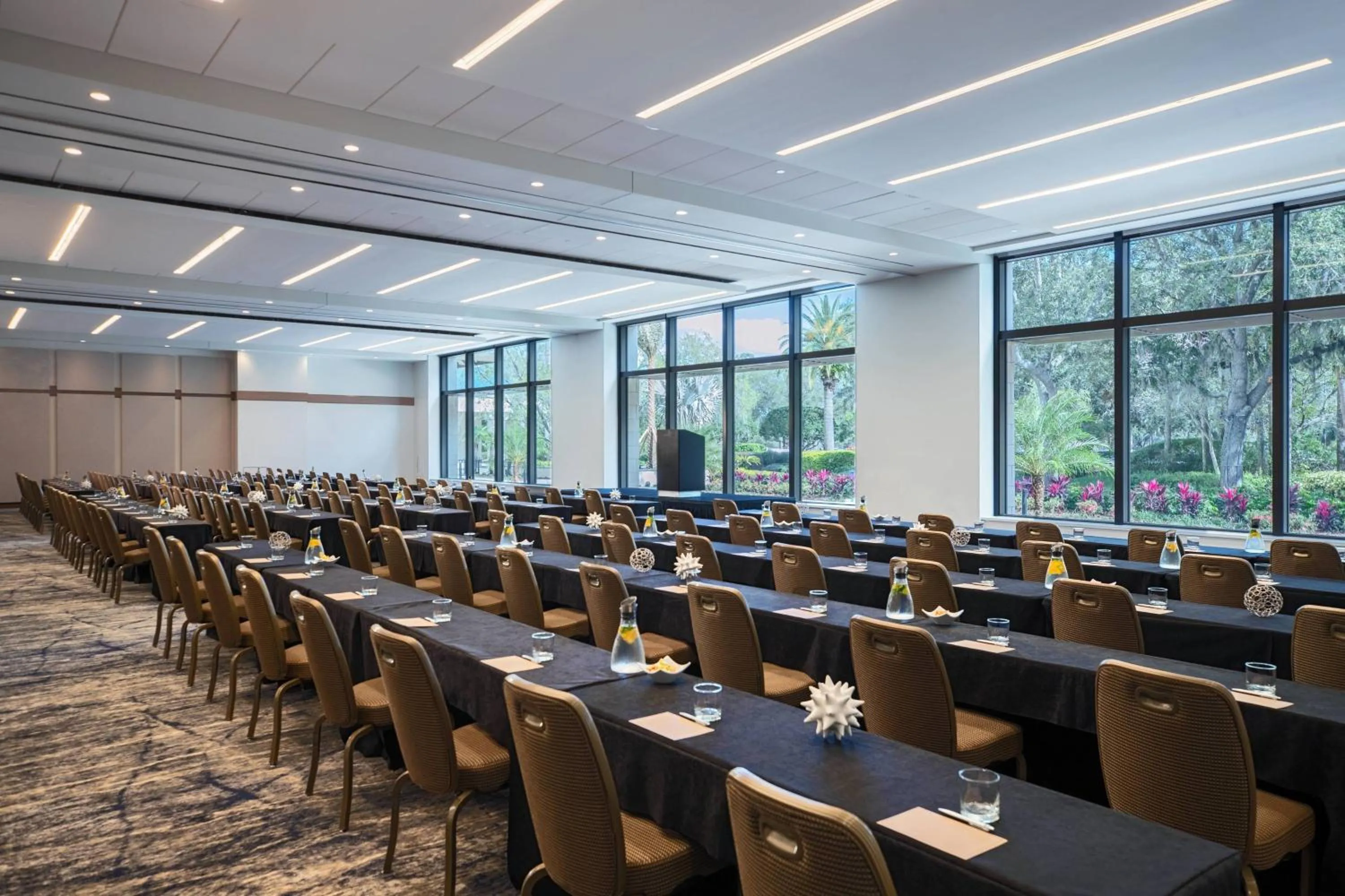 Meeting/conference room in Renaissance Orlando at SeaWorld®