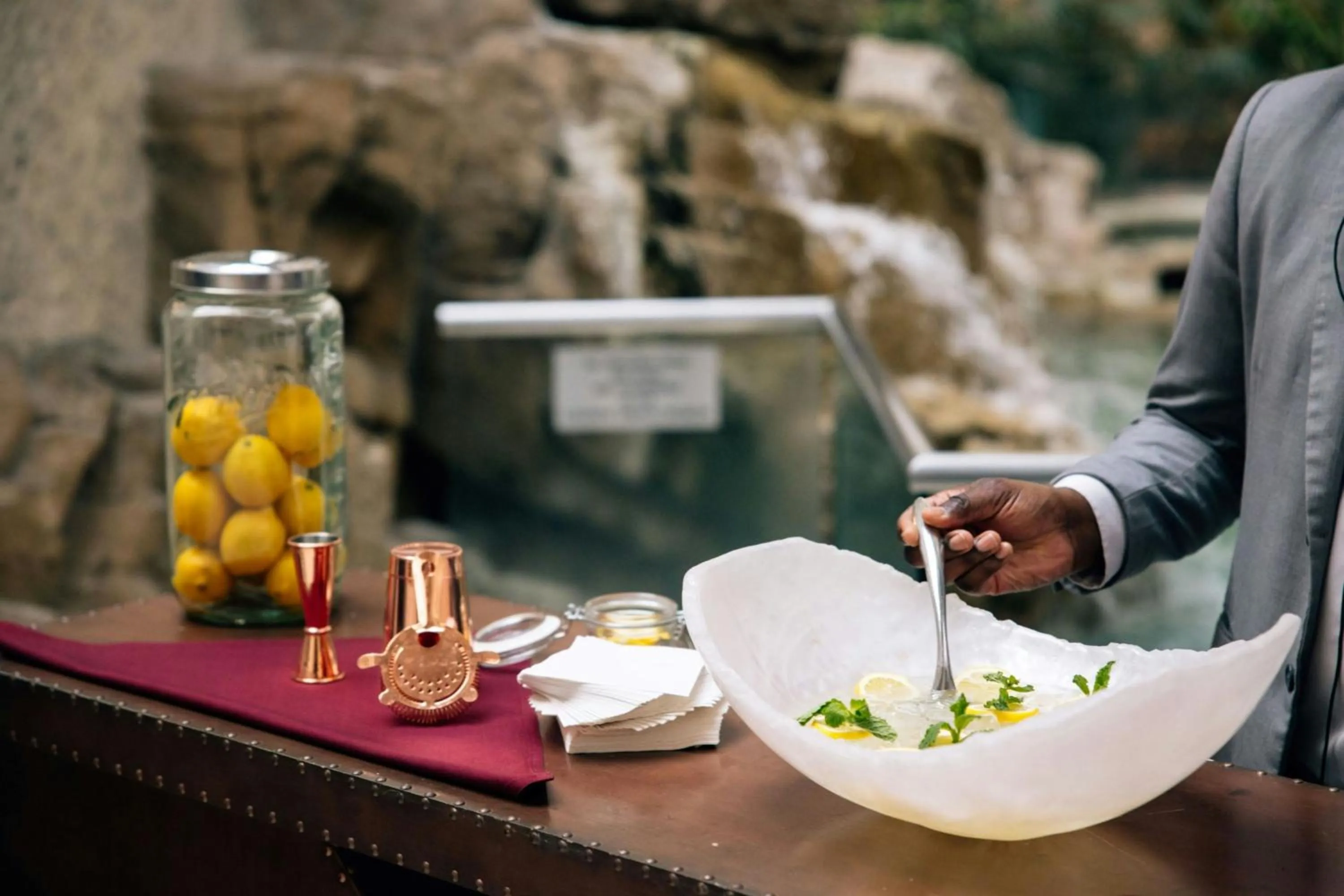 Restaurant/places to eat in Renaissance Orlando at SeaWorld®