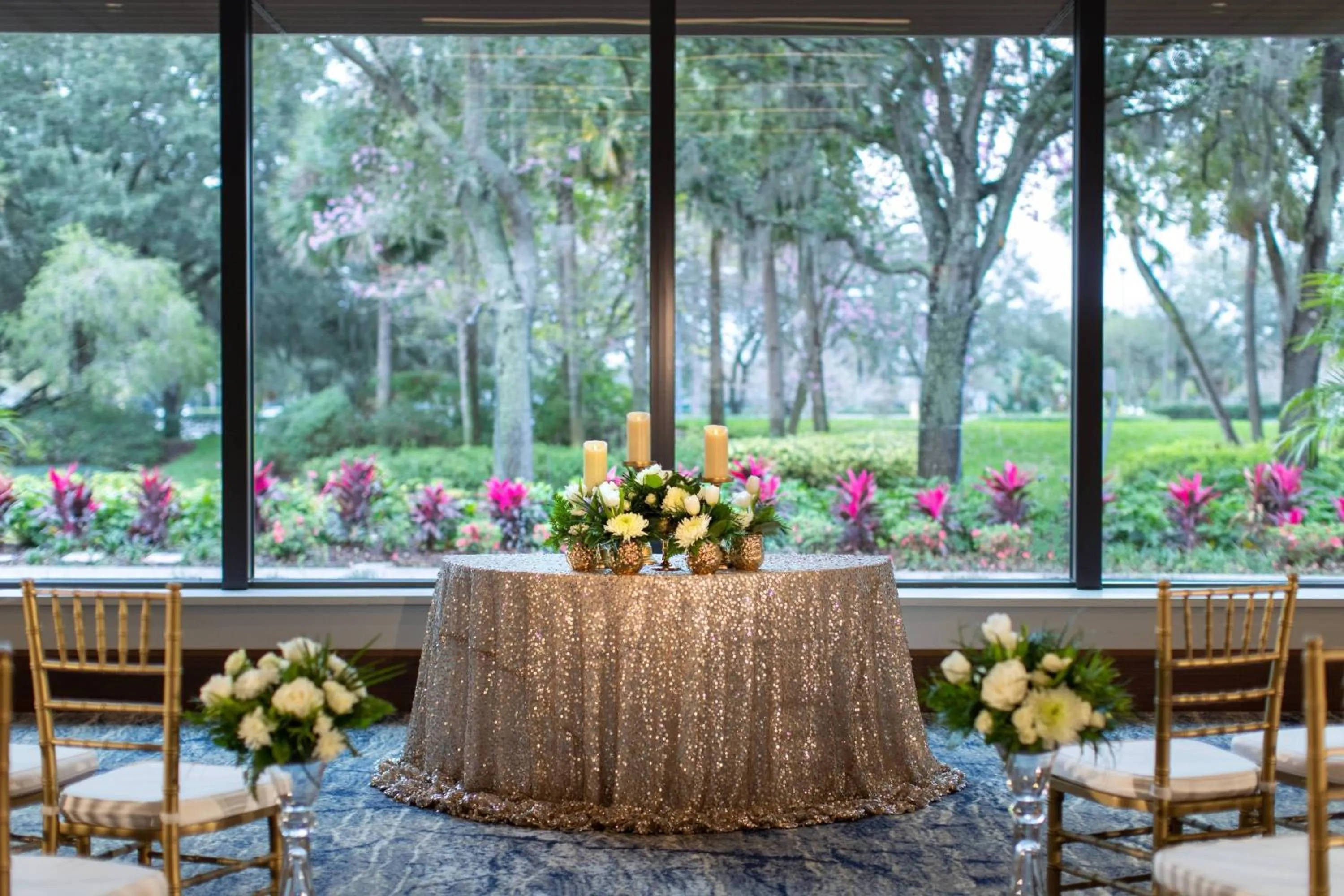Lobby or reception in Renaissance Orlando at SeaWorld®