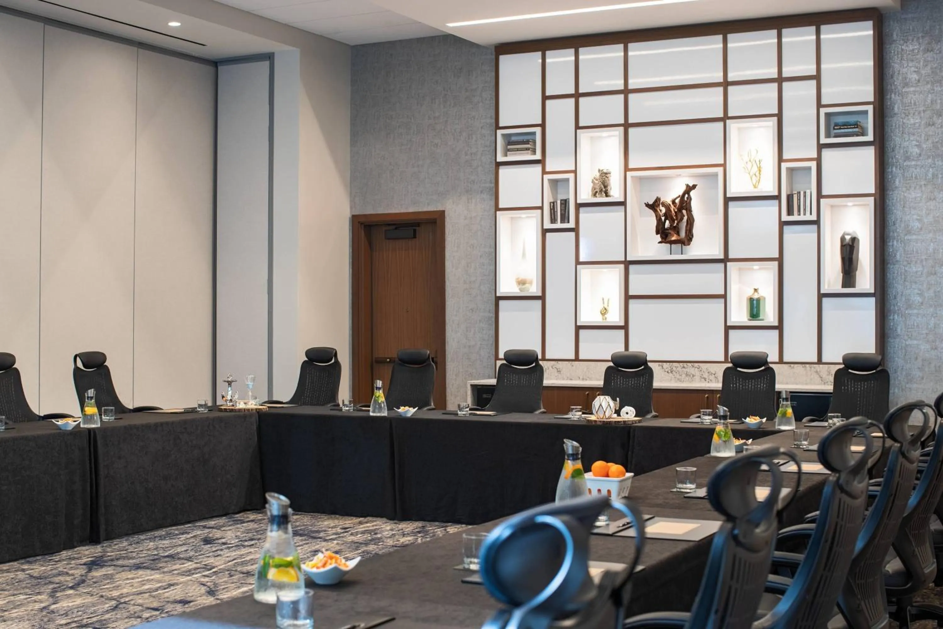 Meeting/conference room in Renaissance Orlando at SeaWorld®