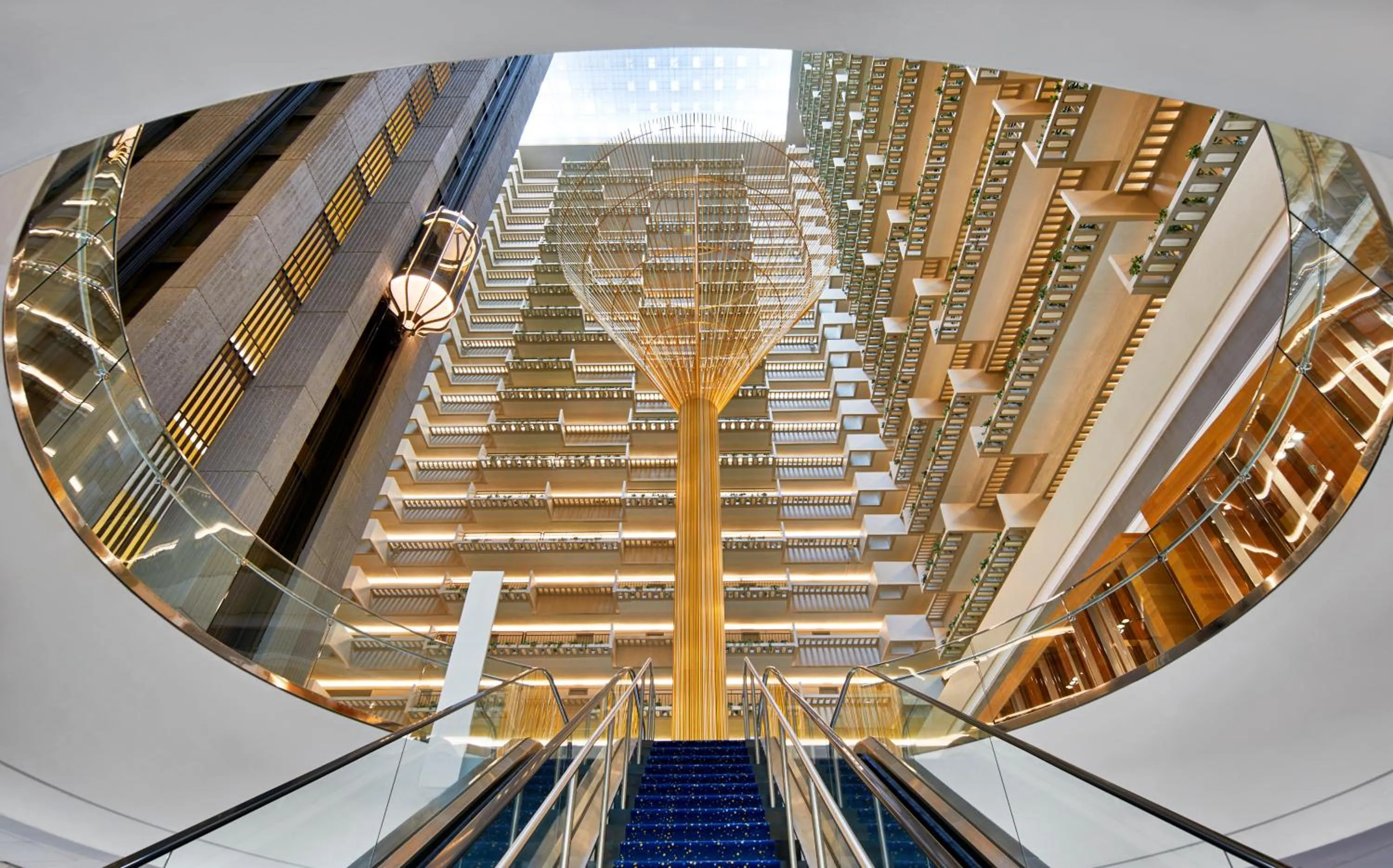 Property building in Hyatt Regency Atlanta