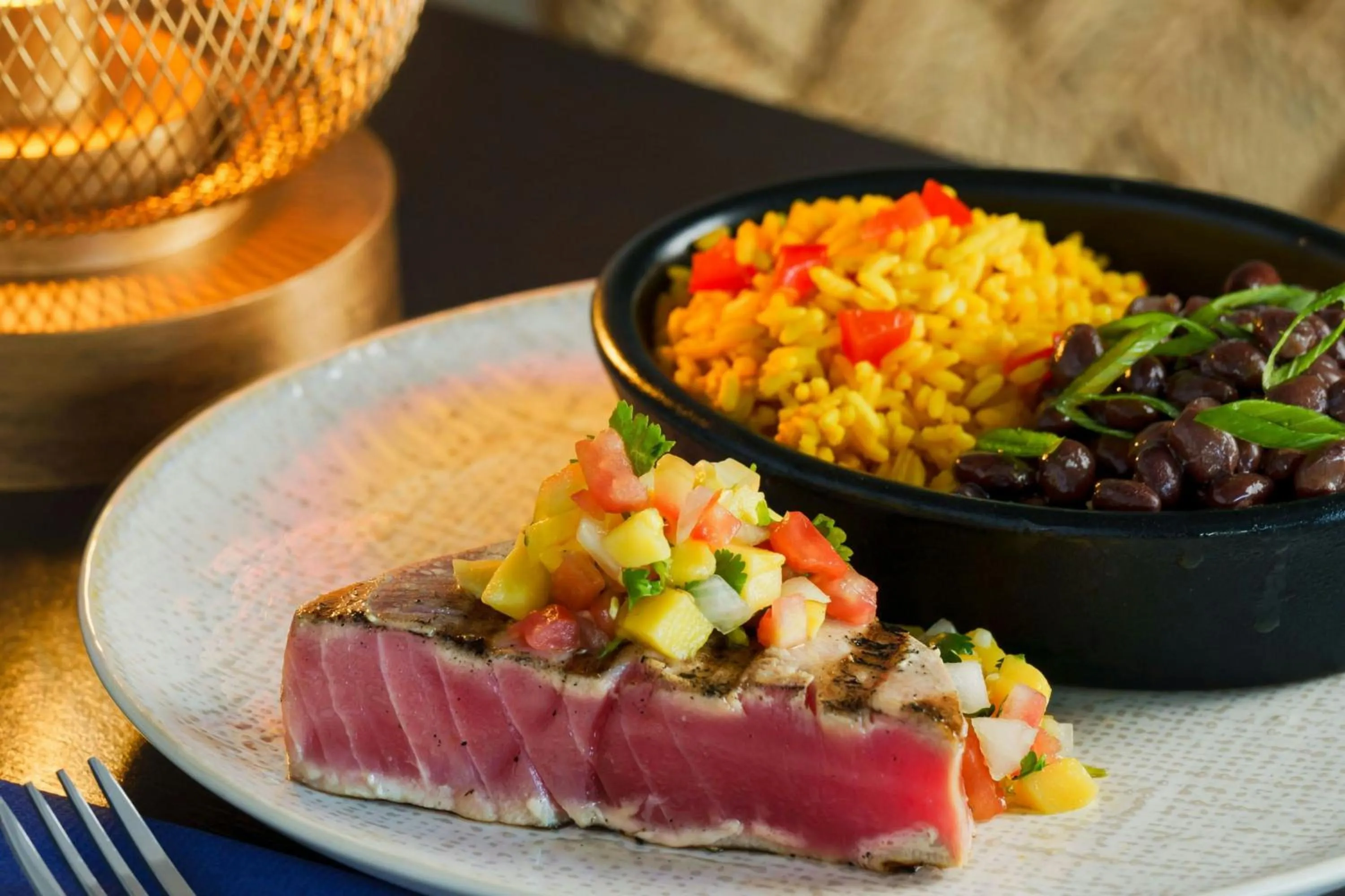 Restaurant/places to eat in Courtyard by Marriott Oceanside Fort Lauderdale Beach