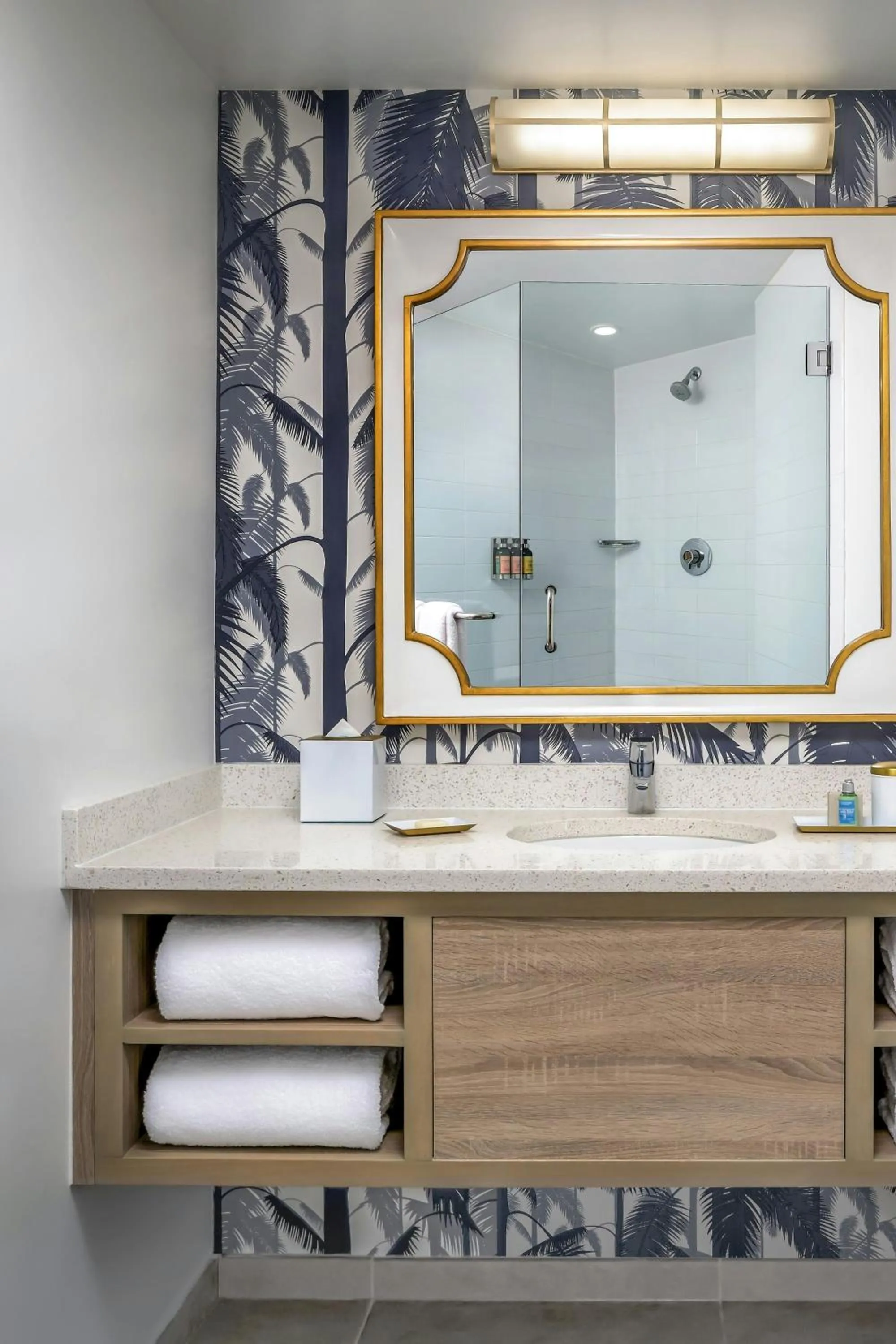 Bathroom in Cadillac Hotel & Beach Club, Autograph Collection