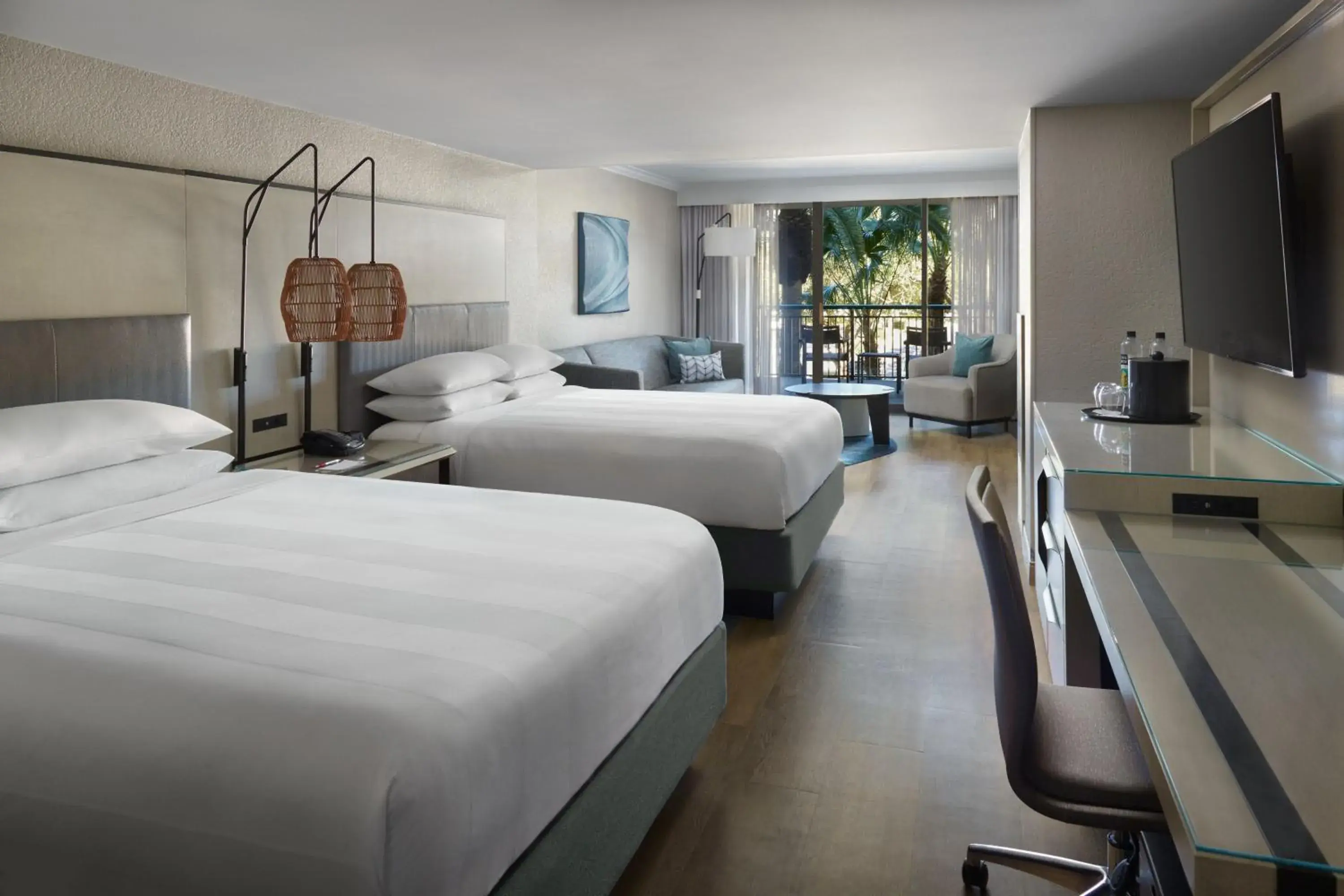 Promenade, Larger Guest room, 2 Queen, Sofa bed in Orlando World Center Marriott Promenade, Larger Guest room, 2 Queen, Sofa bed in Orlando World Center Marriott