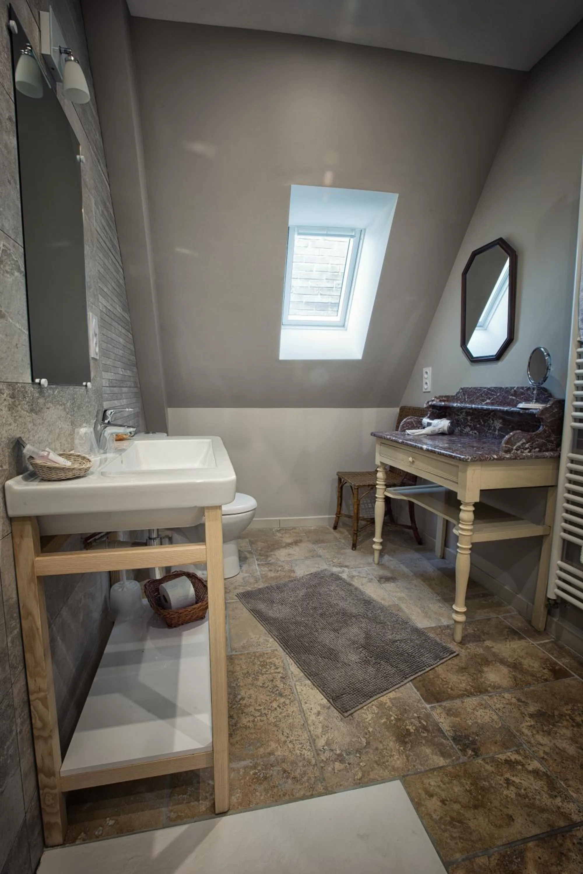 Shower in Au Relais Saint Maurice